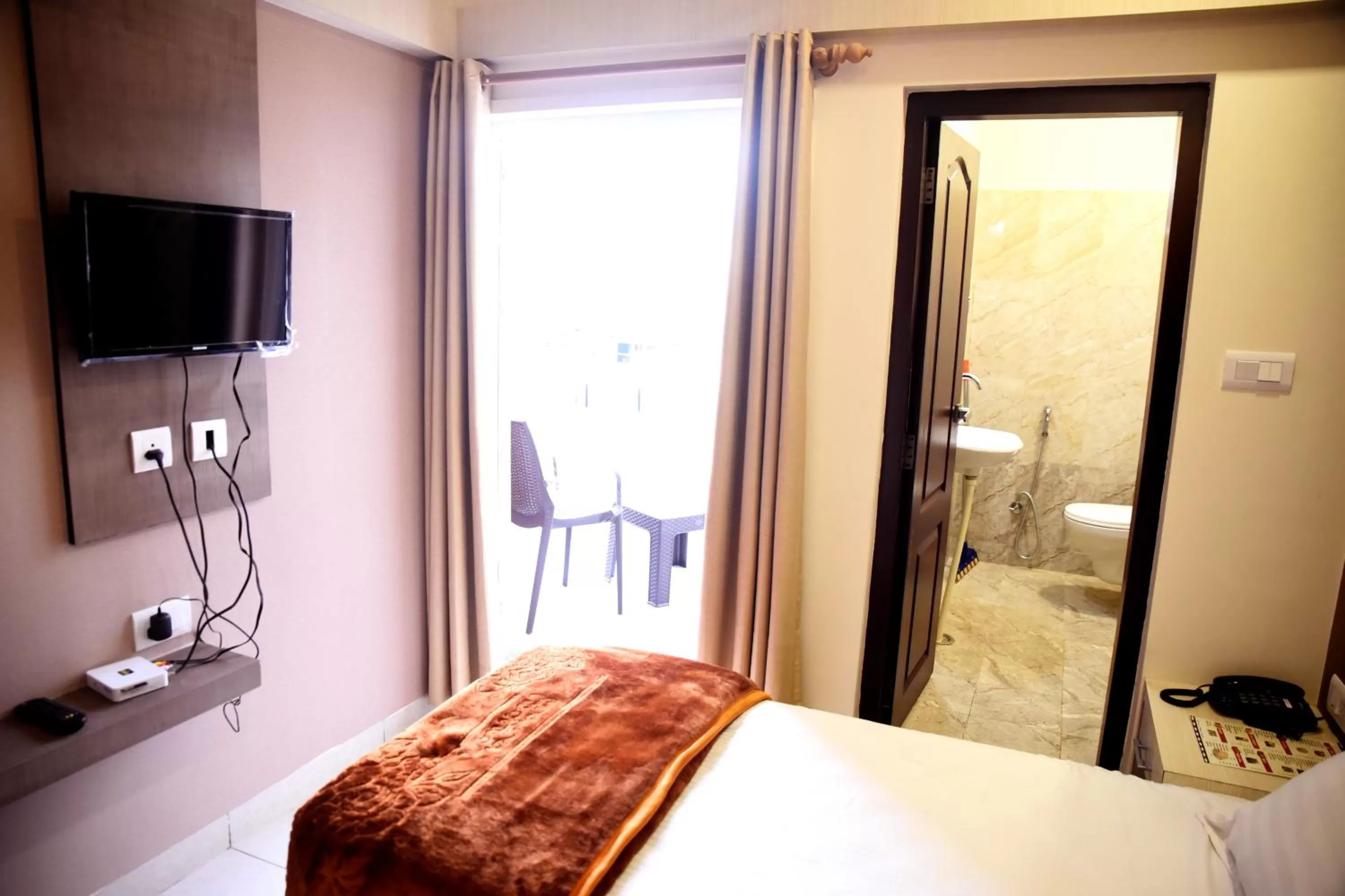 Photo of the whole room in Hotel Silver Palace