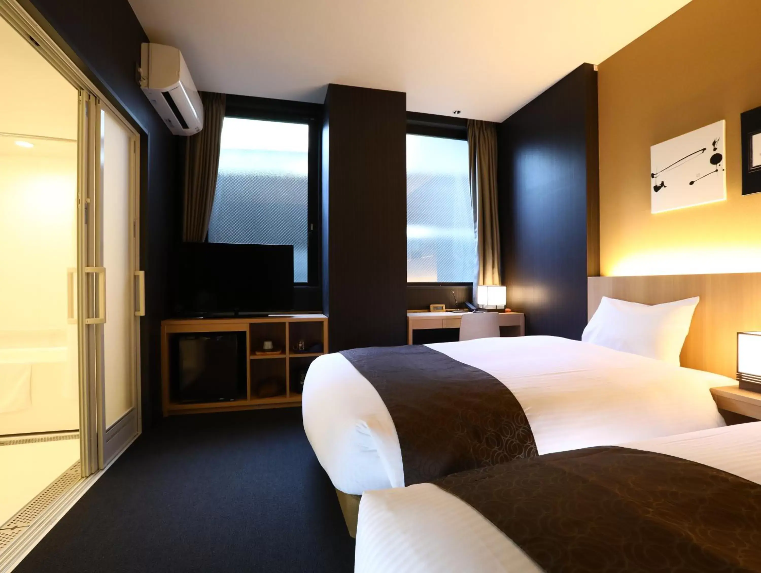 Bedroom, Bed in Hotel Wing International Kyoto - Shijo Karasuma
