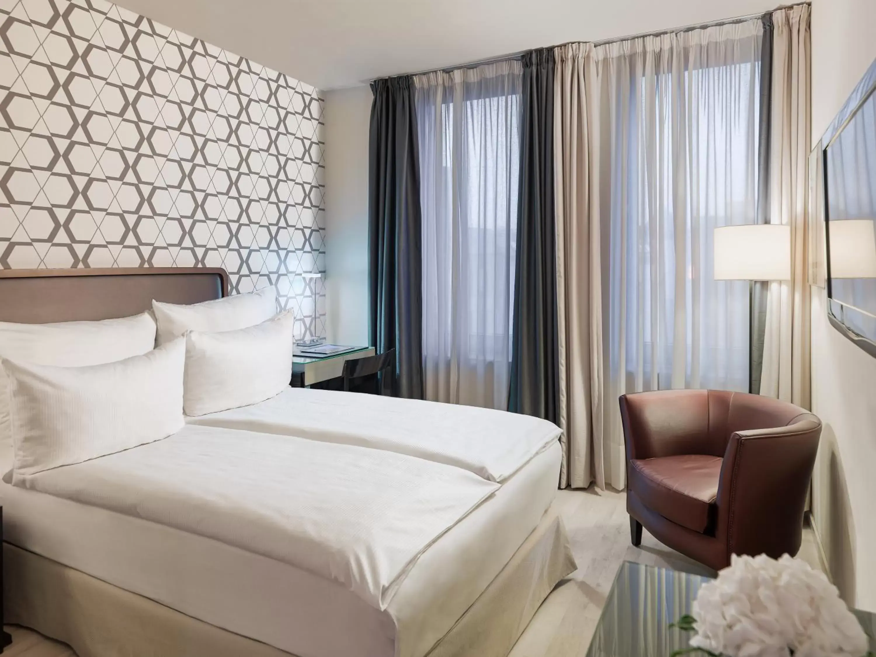 Bedroom, Bed in H10 Berlin Ku'Damm Bedroom, Bed in H10 Berlin Ku'Damm