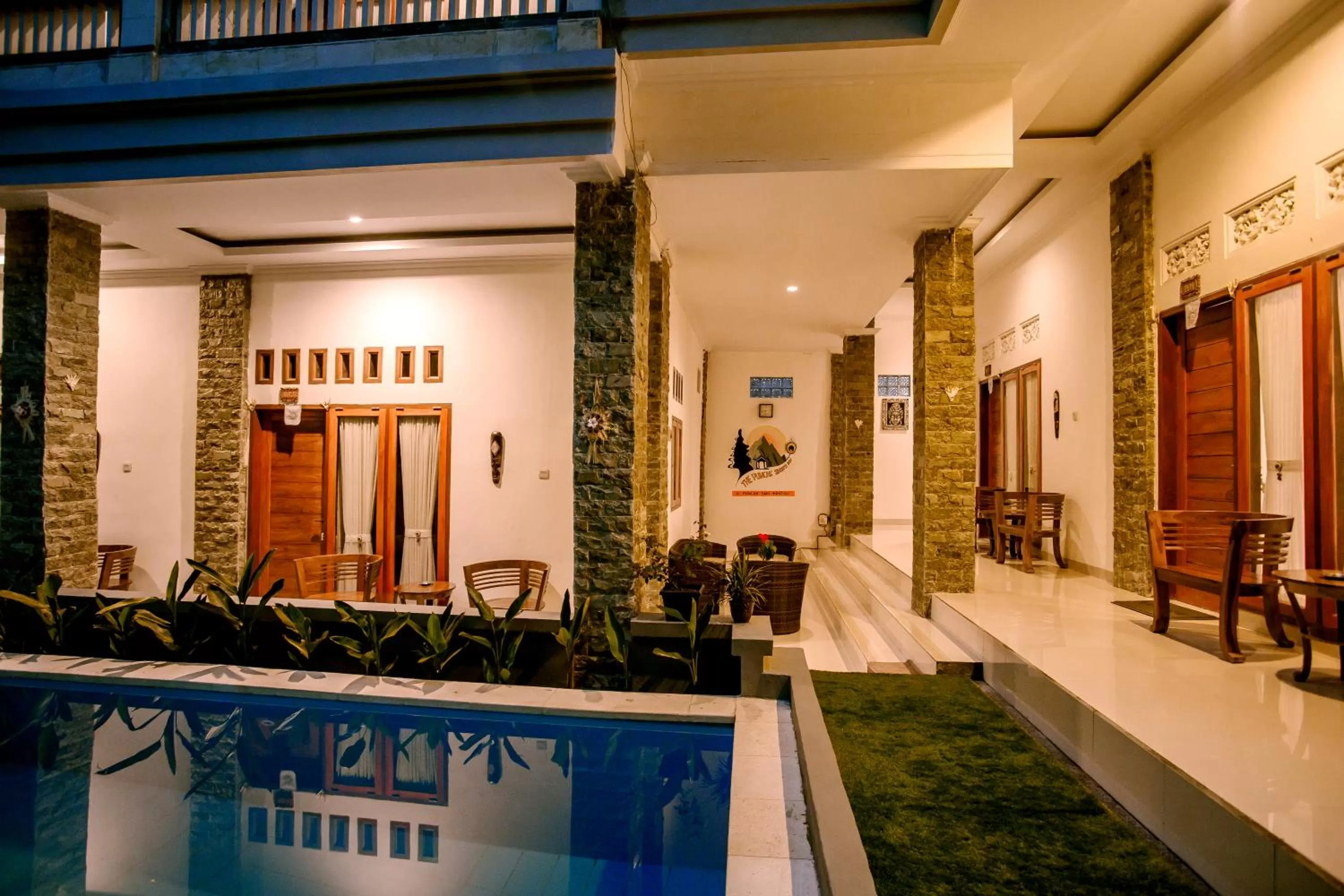 Area and facilities in The Puncak Santhi Inn