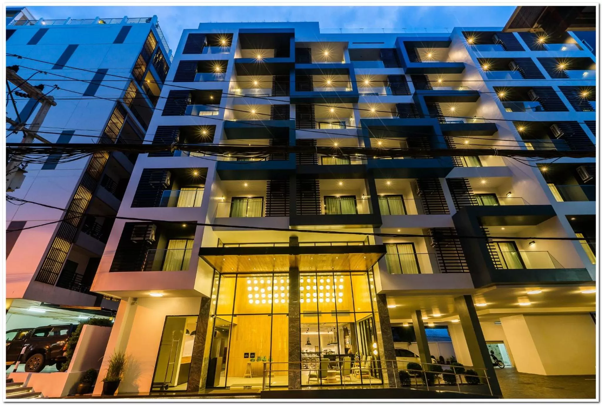 Property building, Facade/Entrance in Sea Me Spring Tree Hotel