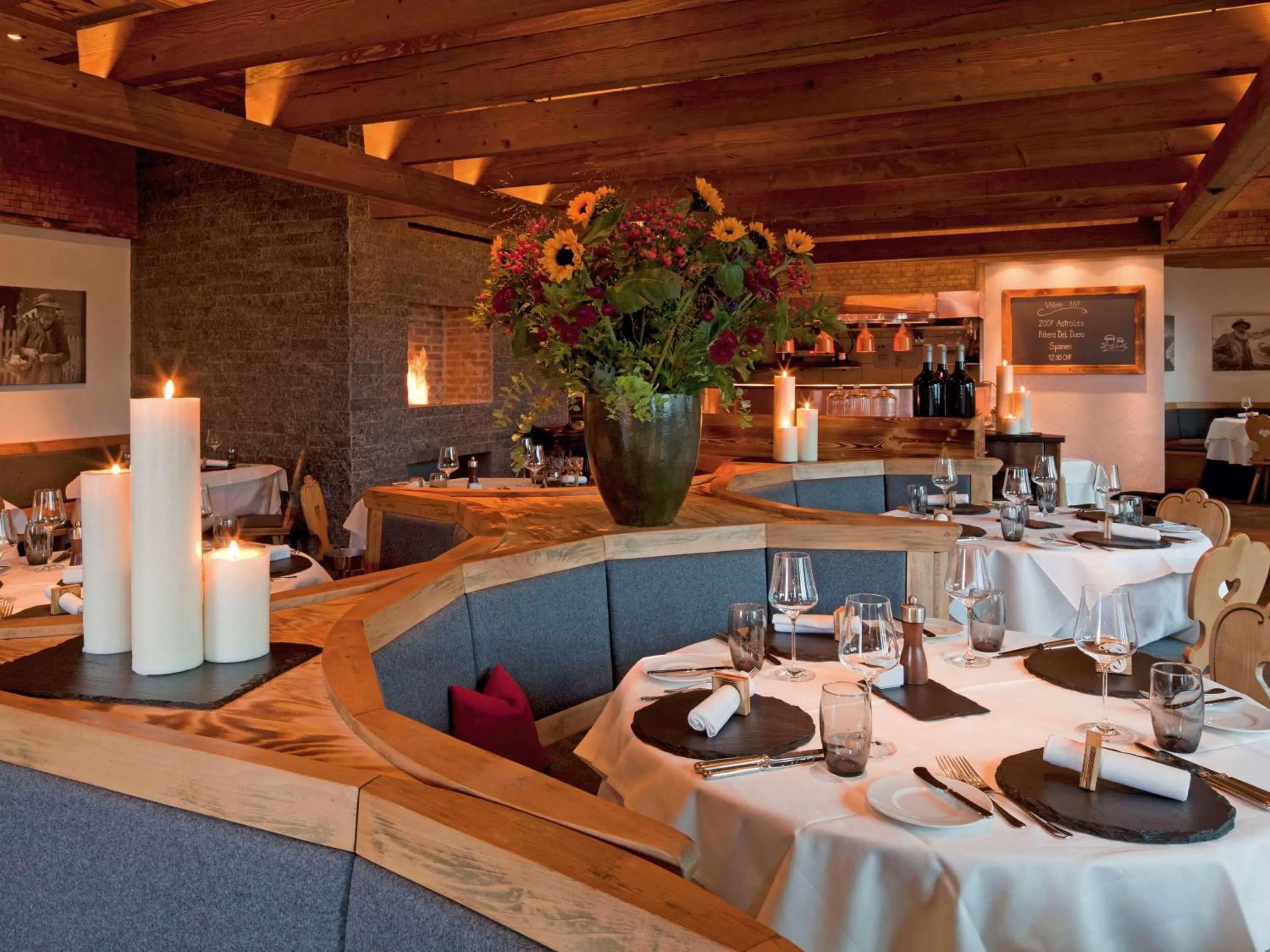 Restaurant/places to eat in Mövenpick Hotel Zurich Airport