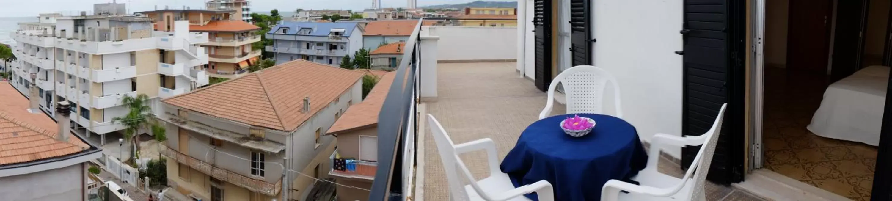 Balcony/Terrace in B&B - Hotel Blurelda