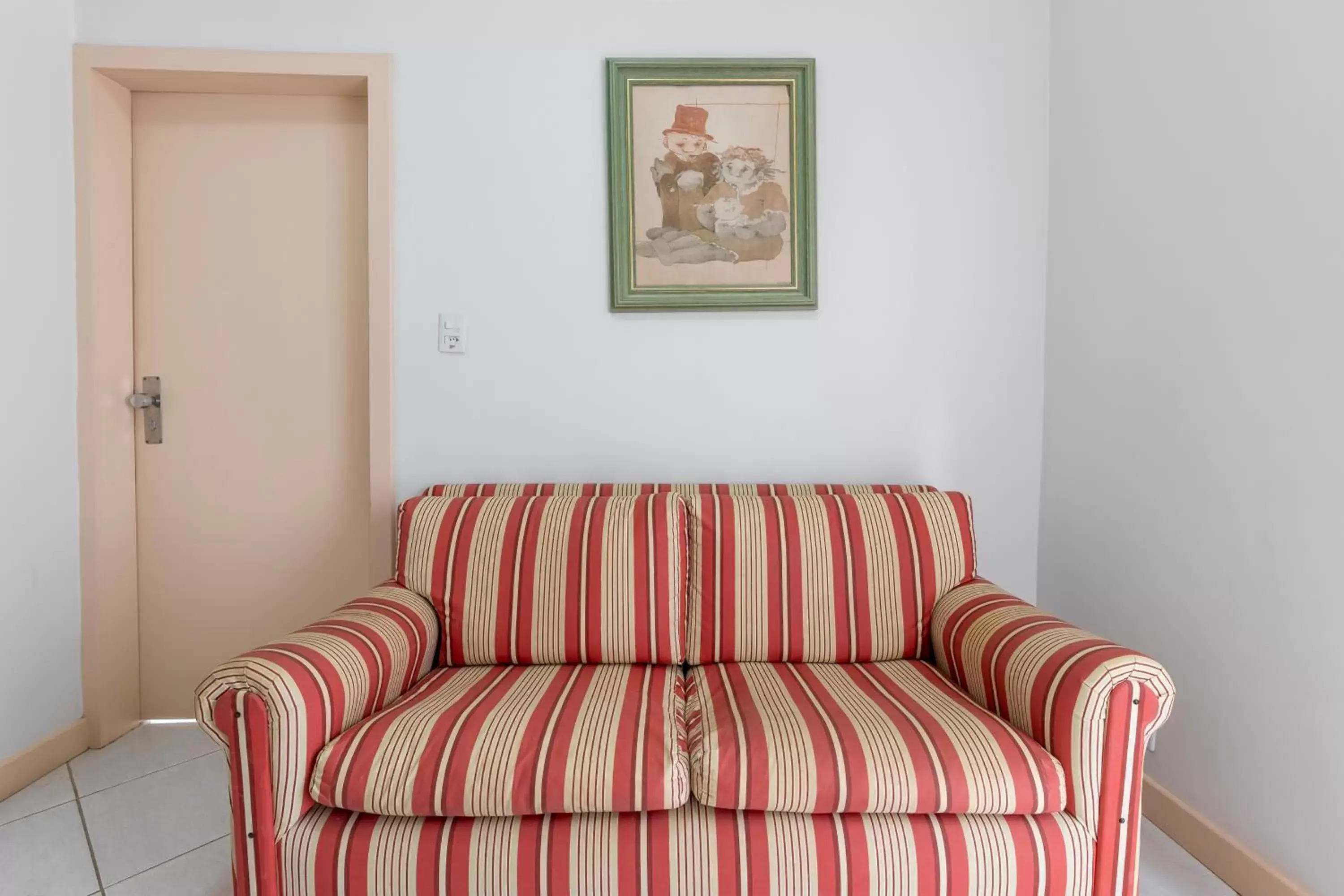 Seating Area in Sagres Praia Hotel