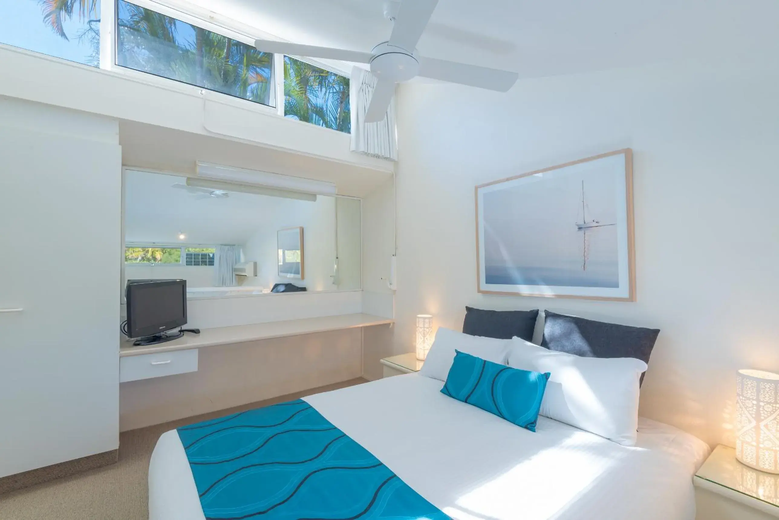 Bedroom, Bed in Caribbean Noosa Bedroom, Bed in Caribbean Noosa