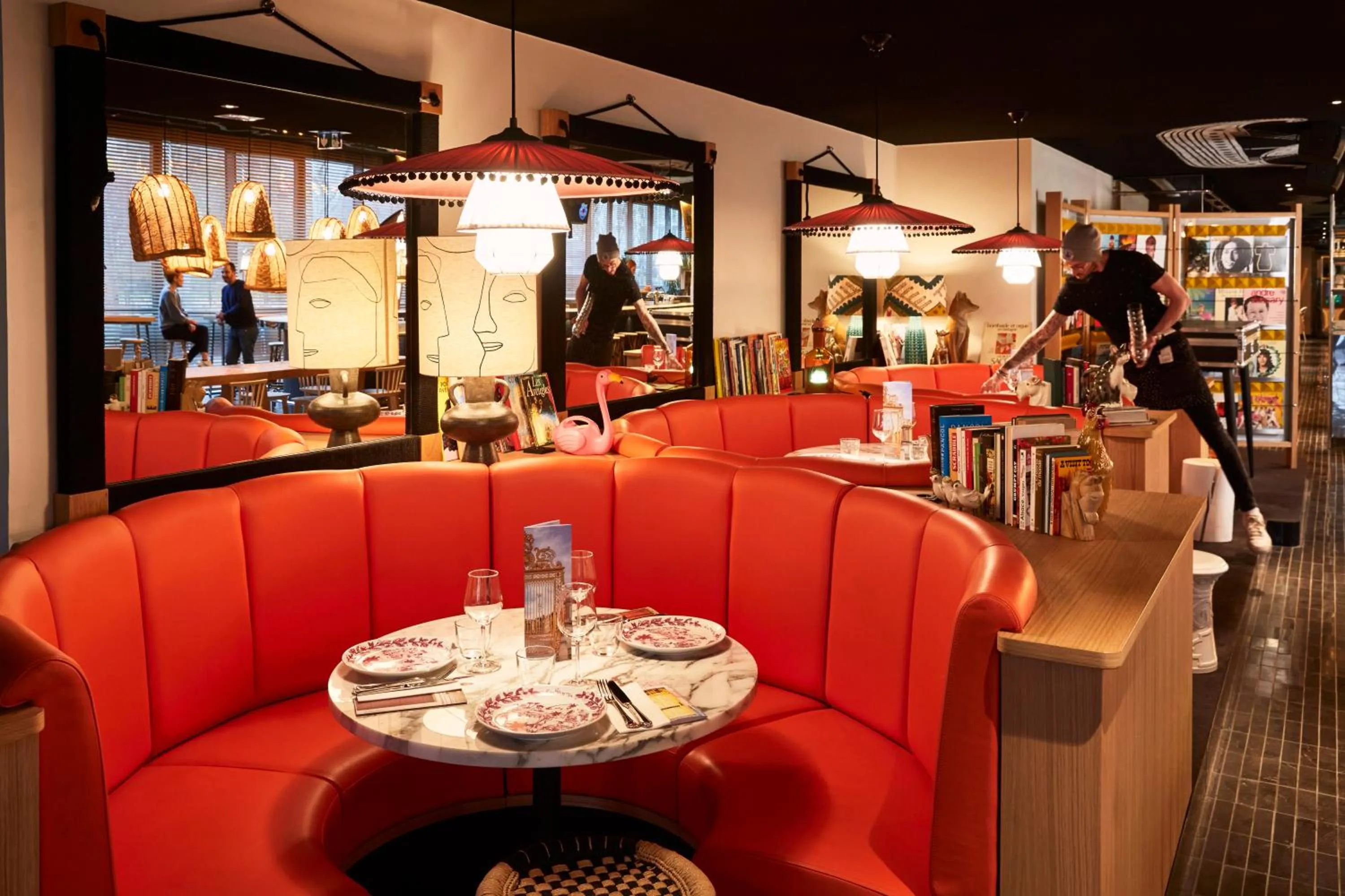 Restaurant/places to eat in Mama Shelter Paris West