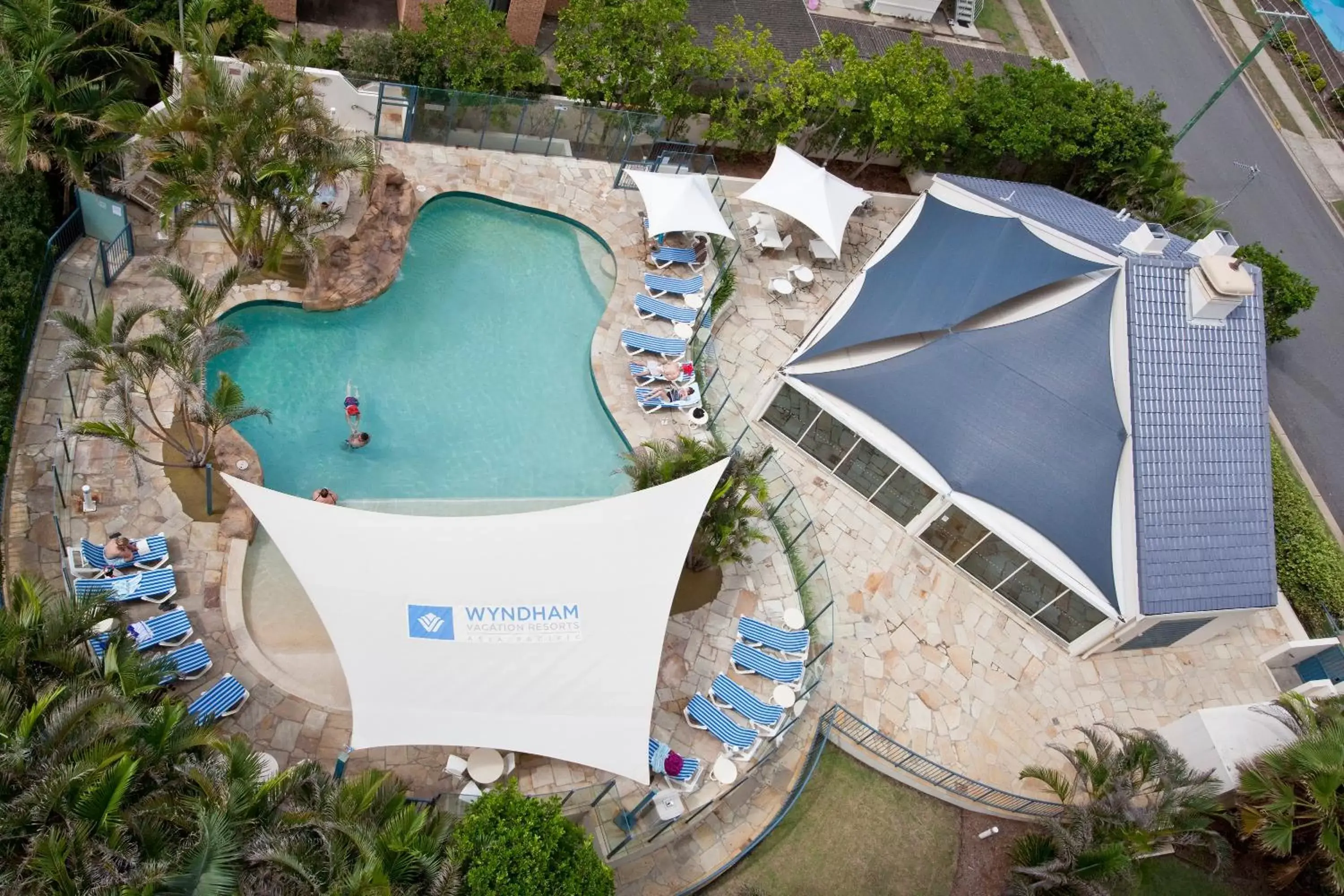 Bird's eye view, Pool View in Club Wyndham Kirra Beach