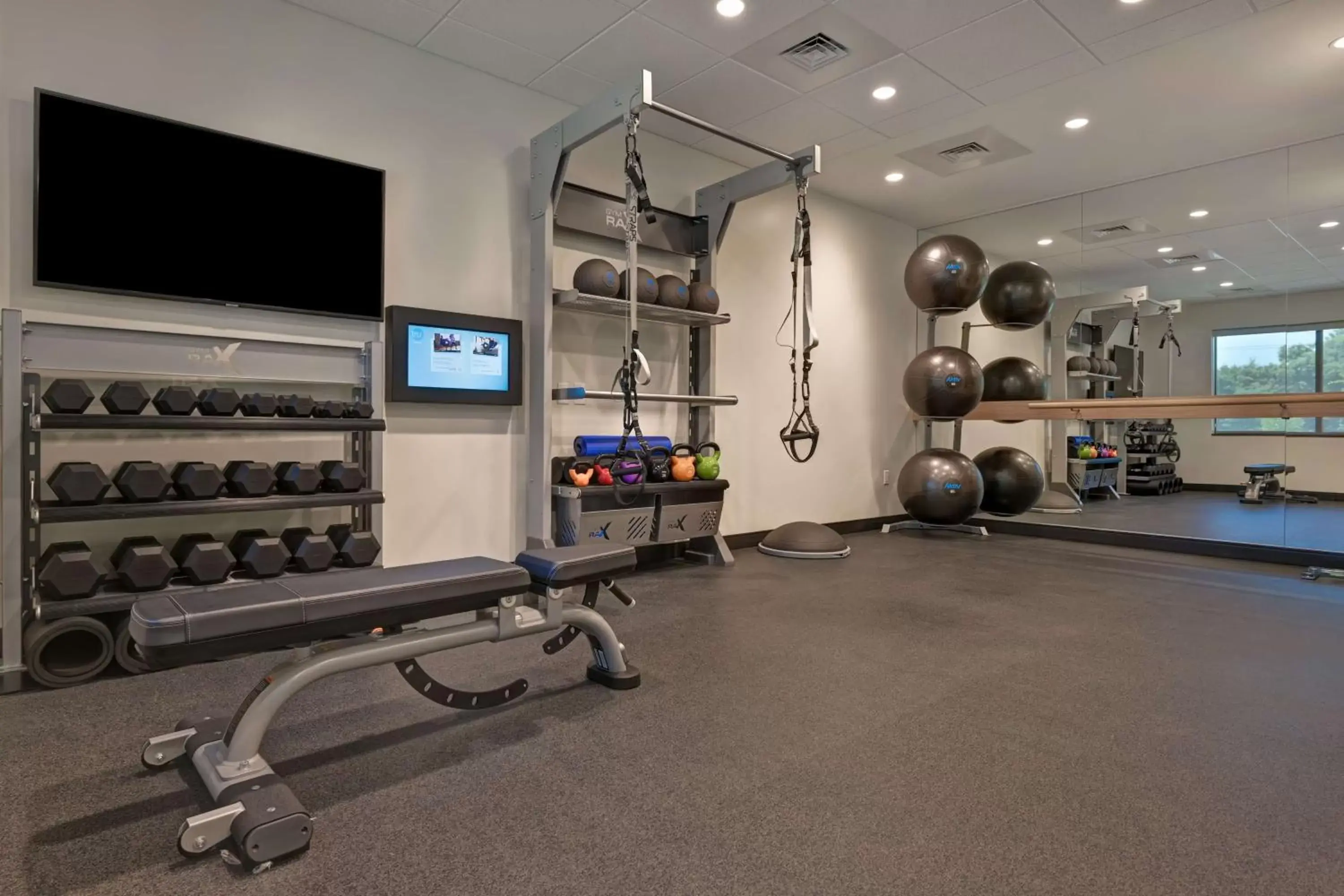 Fitness centre/facilities, Fitness Center/Facilities in Tru By Hilton Mooresville