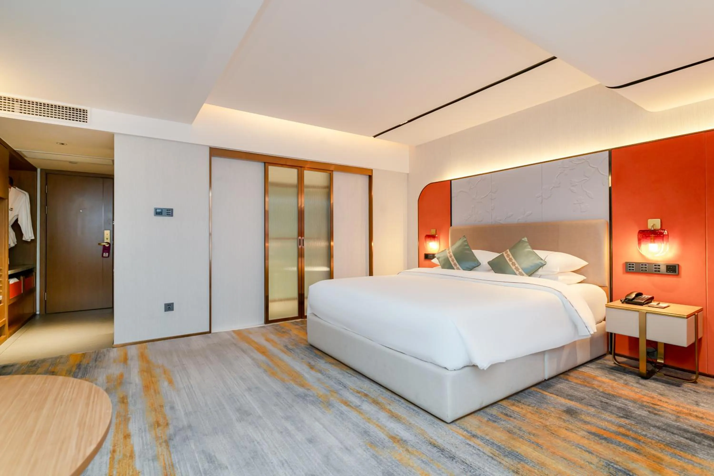 Bed in Guangdong Victory Hotel