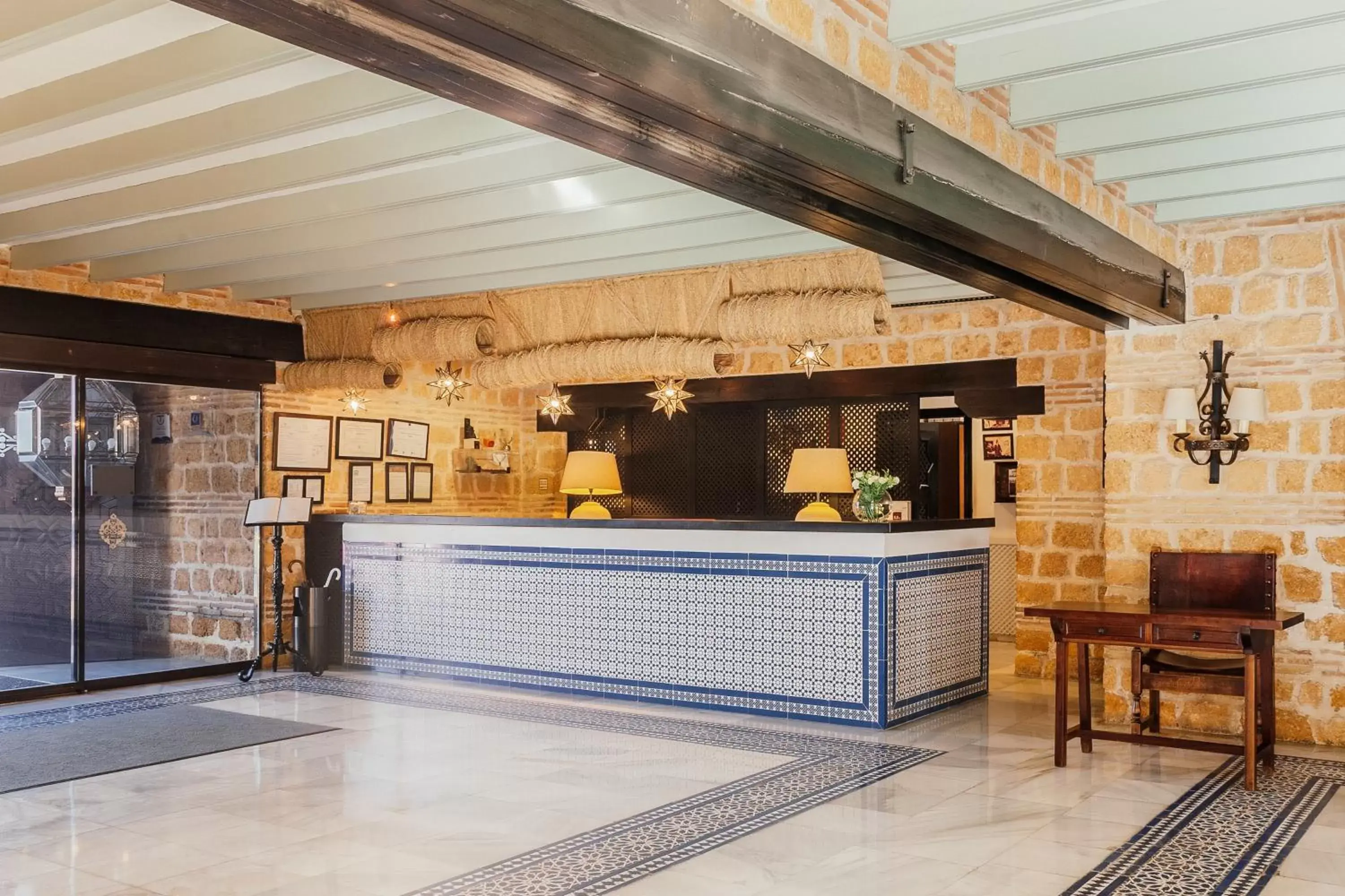 Lobby or reception in Parador de Carmona Lobby or reception in Parador de Carmona