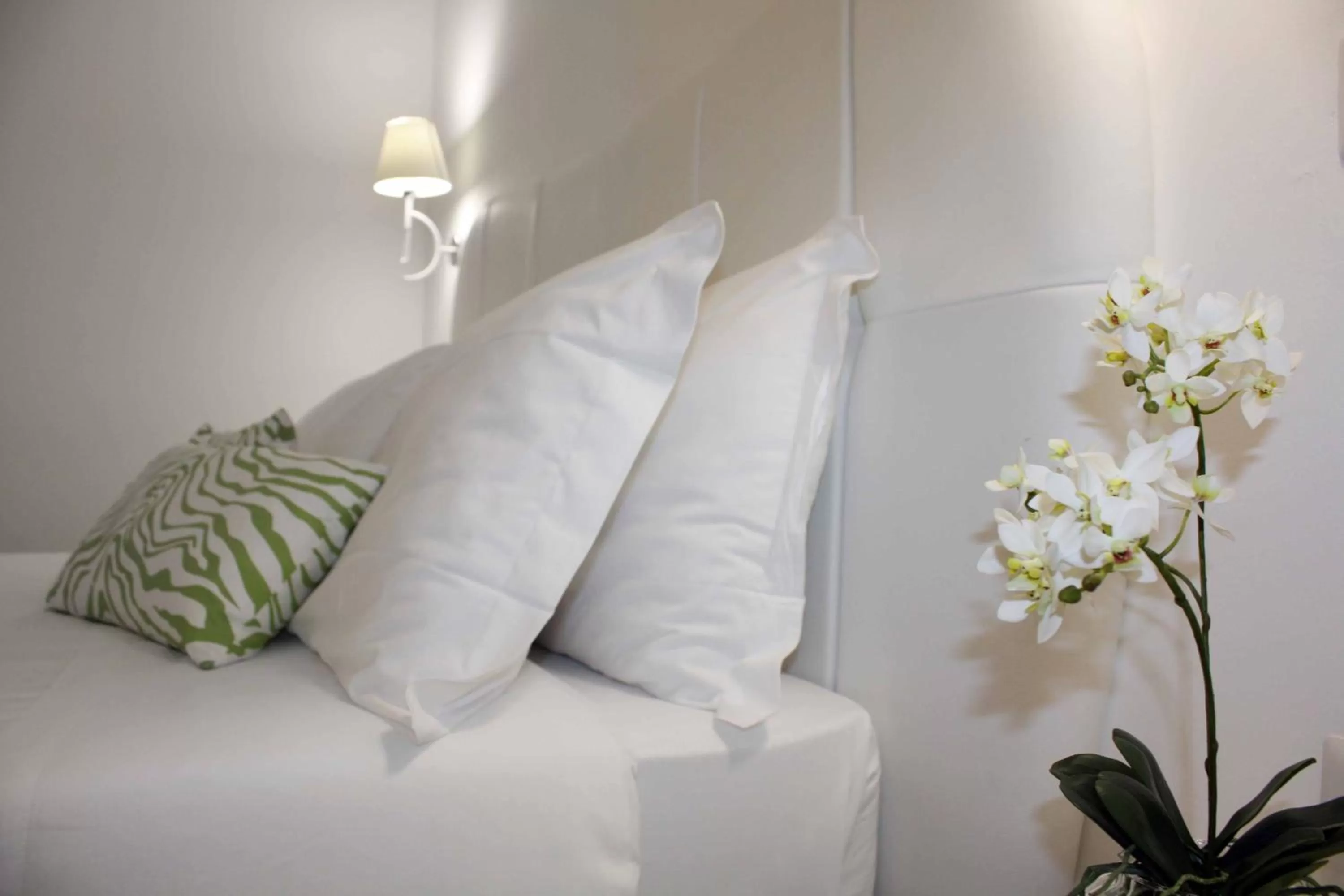 Photo of the whole room, Bed in Roma Resort Colosseum