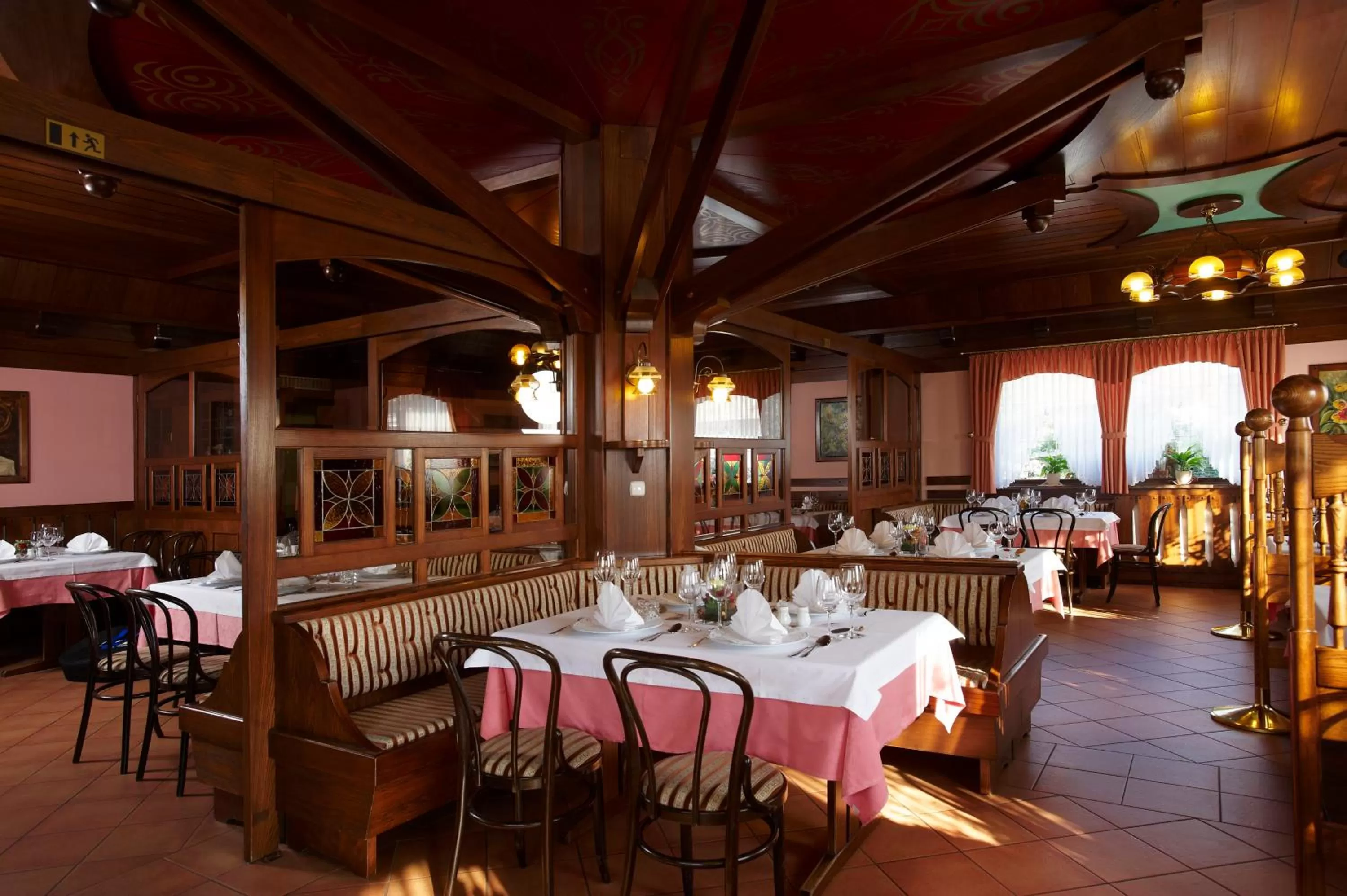 Restaurant/places to eat in Hiša Ančka, Šenčur - 3 min to the Airport