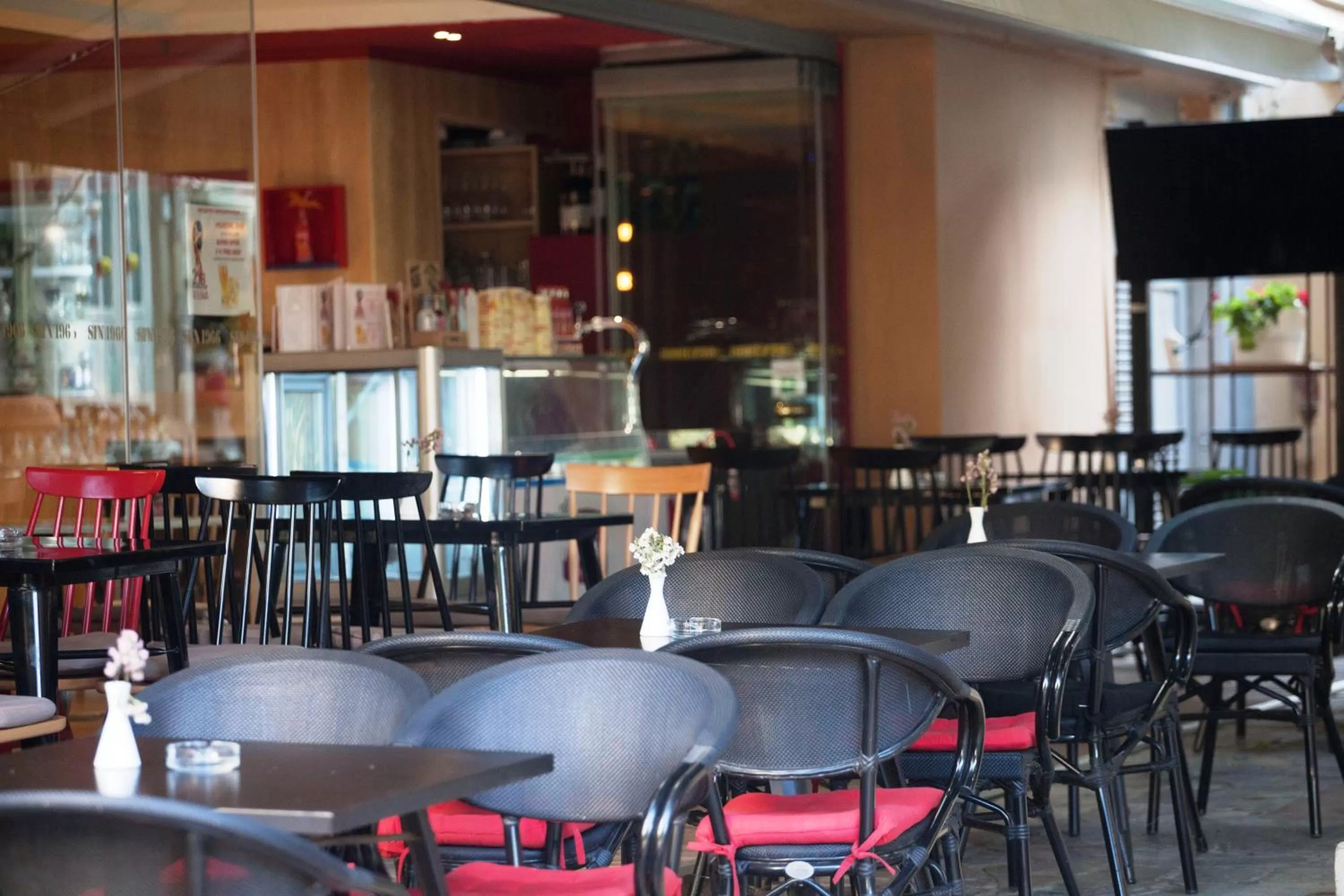 Restaurant/places to eat in Capsis Astoria Heraklion