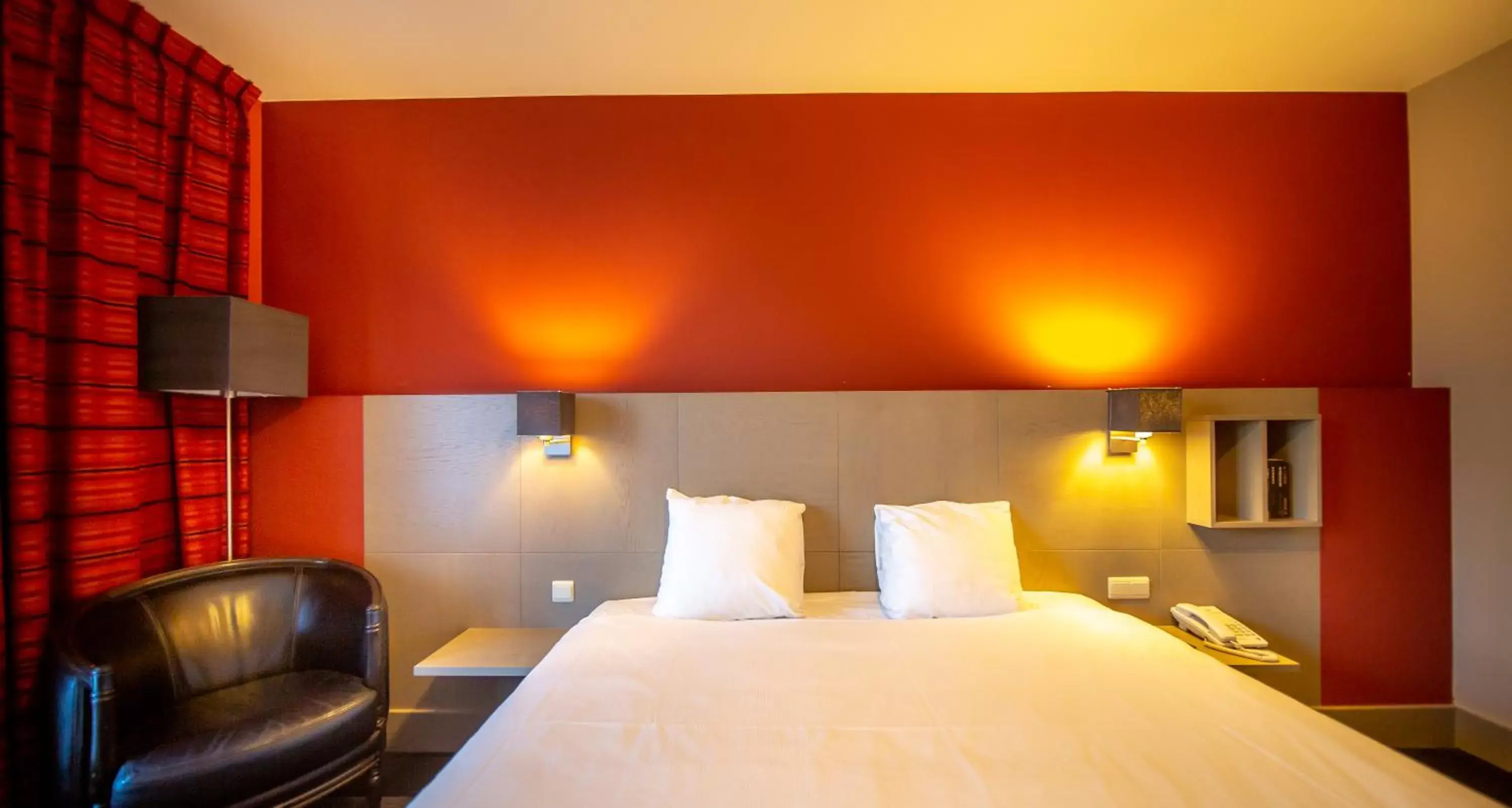 Bed in Hotel Pantheon Palace by WP Hotels