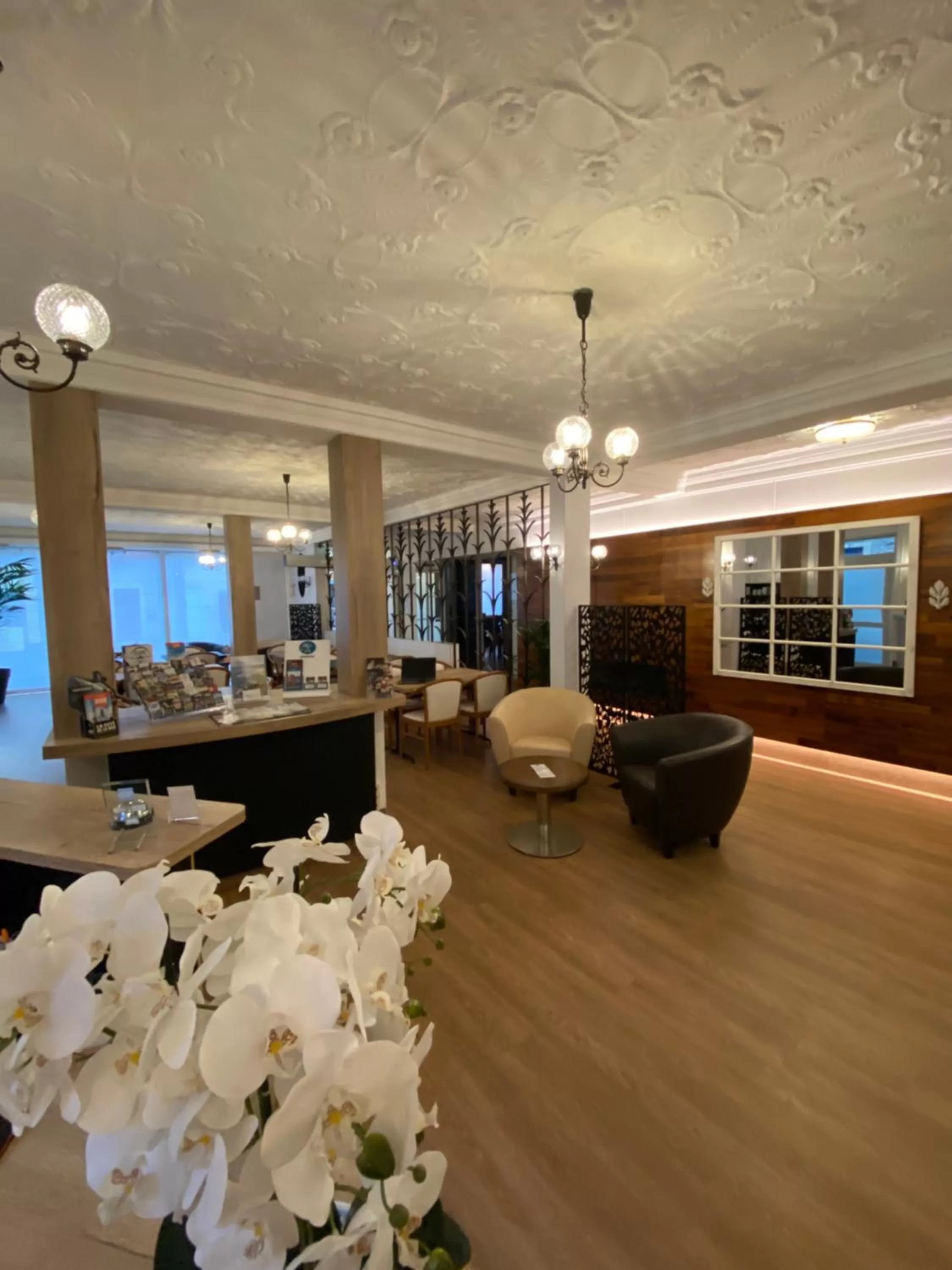 Lobby/Reception in Hotel du Louvre