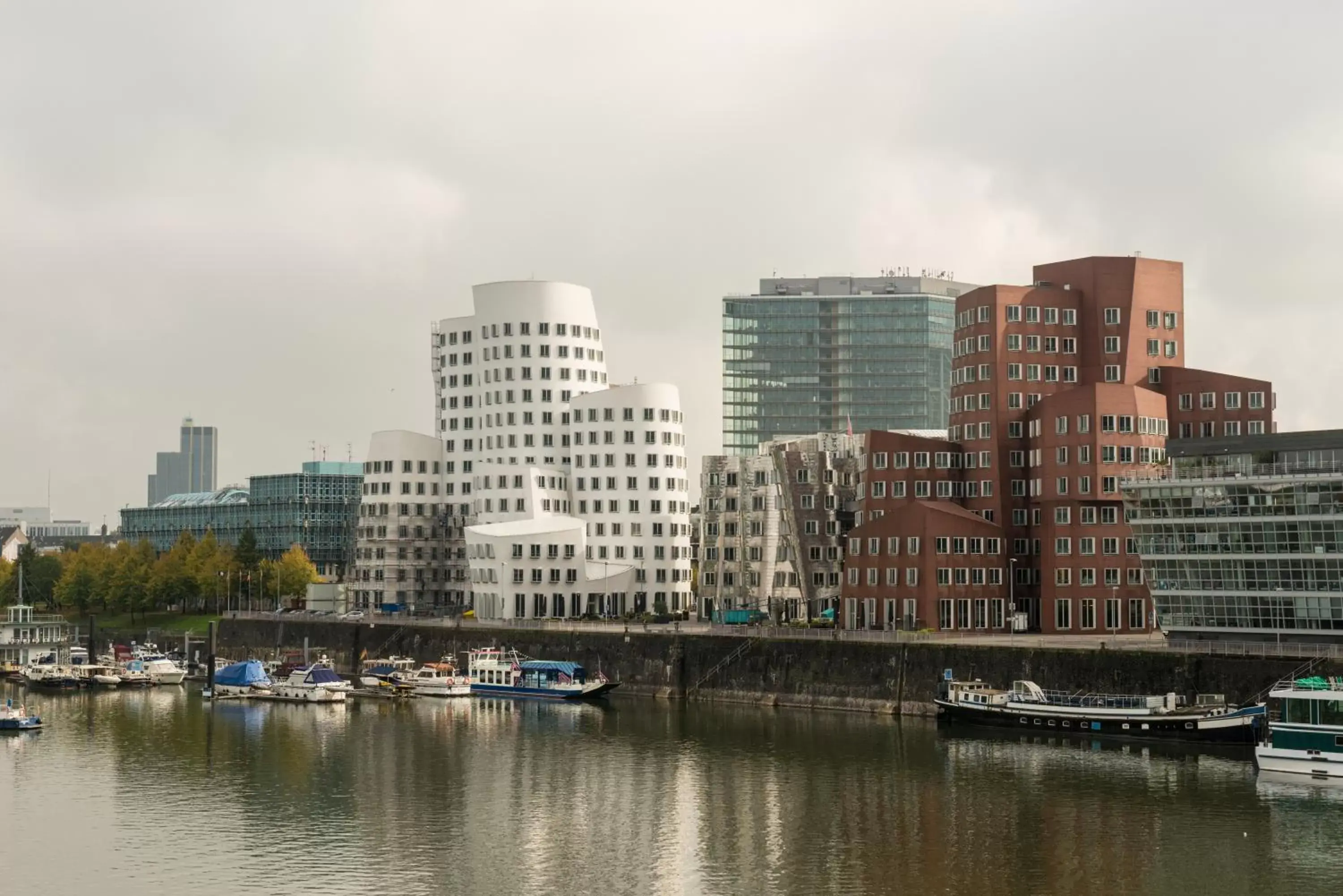 City view in Hyatt Regency Dusseldorf