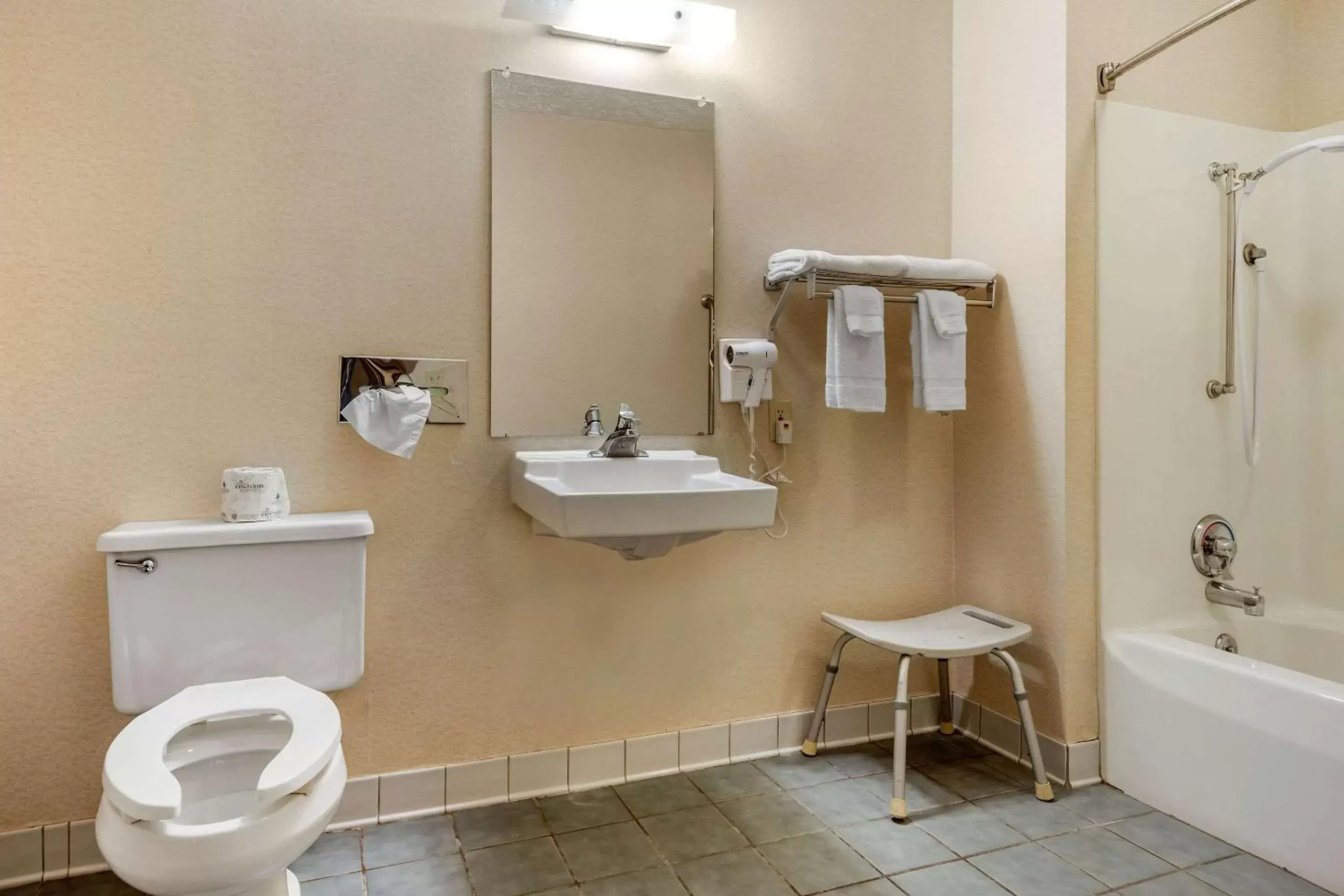 Bathroom in Econo Lodge Traverse City