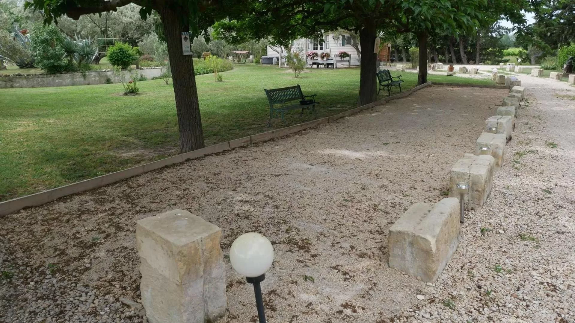 Sports in MAS MAURANE-Chambre d'hôte avec SPA privé aux portes d'ARLES