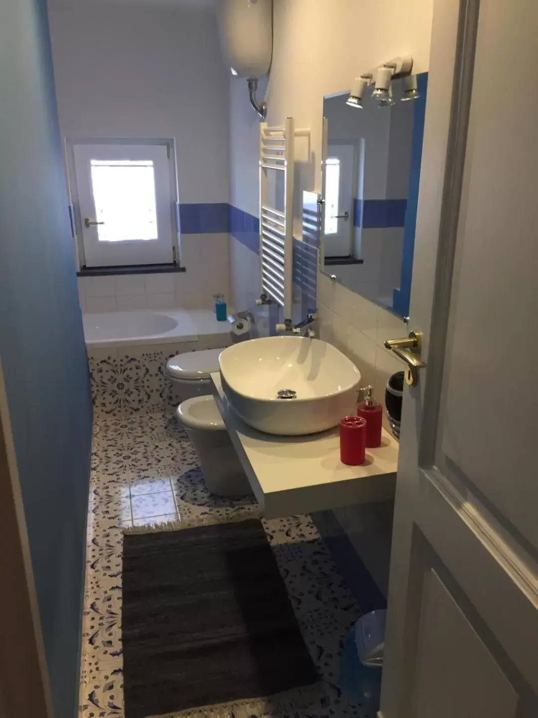 Large Double or Twin Room in B&B Casa Maria Vittoria Large Double or Twin Room in B&B Casa Maria Vittoria