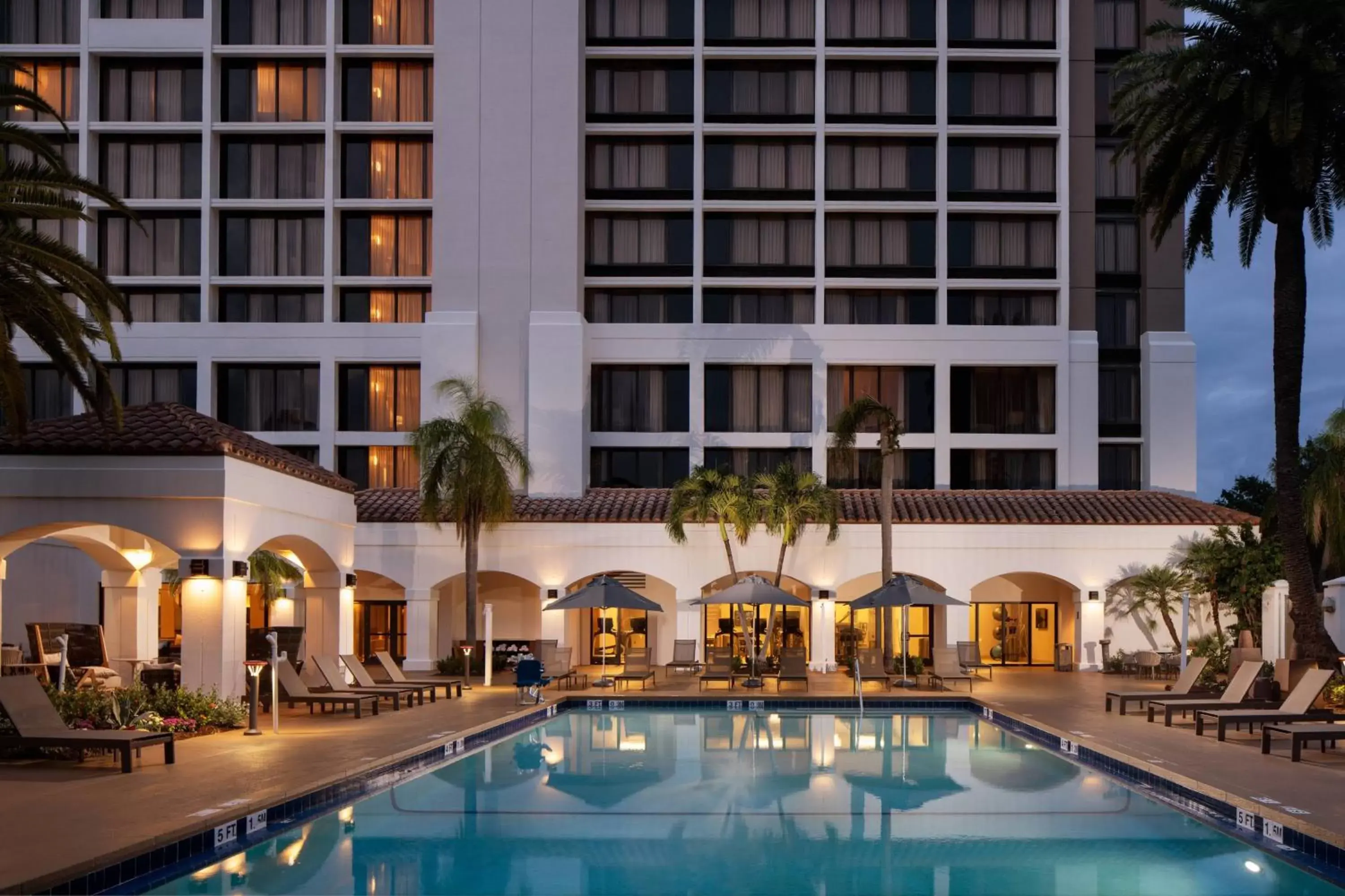 Swimming pool, Property Building in Palm Beach Gardens Marriott