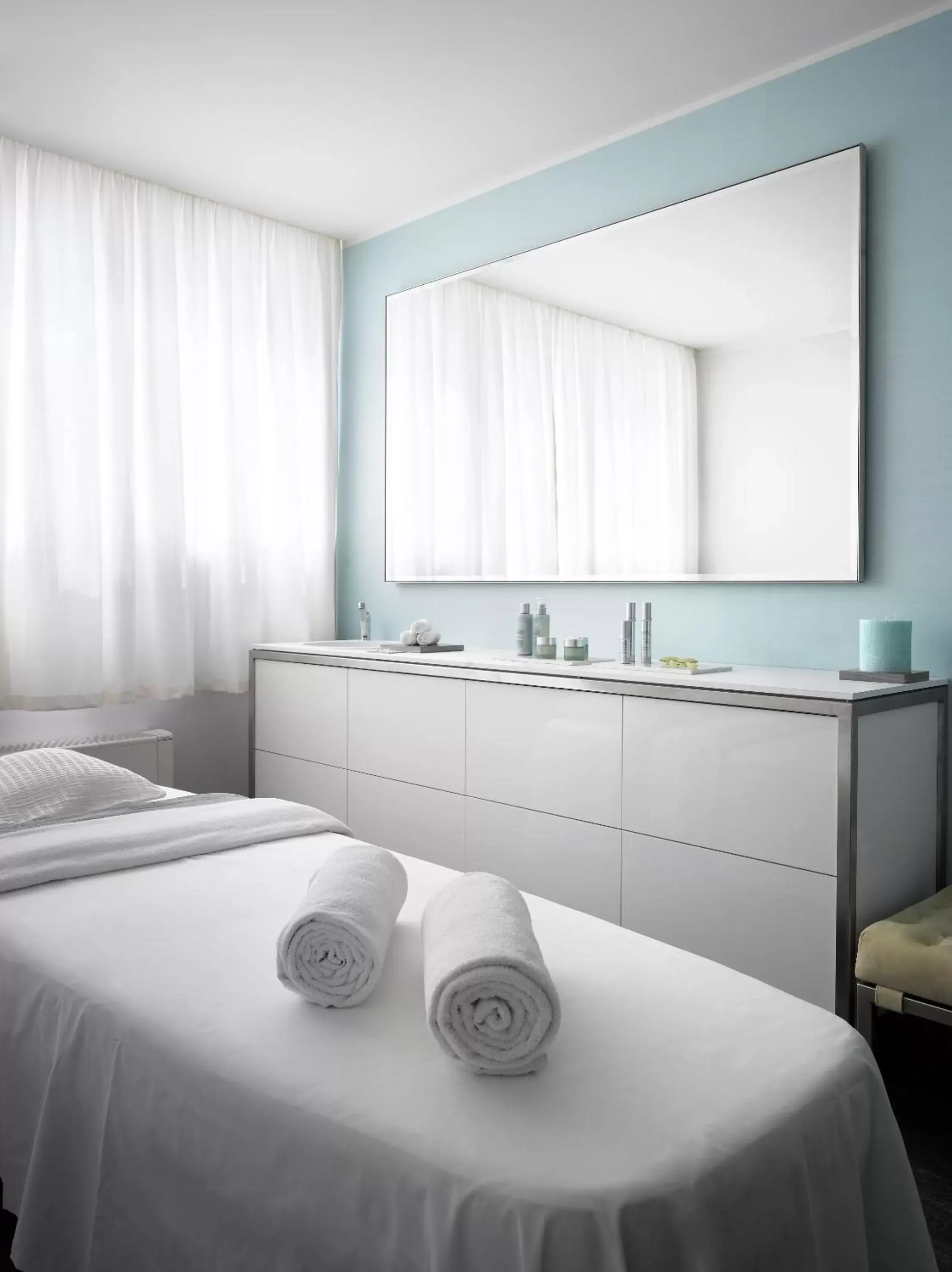 Massage, Bathroom in The Emblem Prague Hotel - Preferred Hotels & Resorts