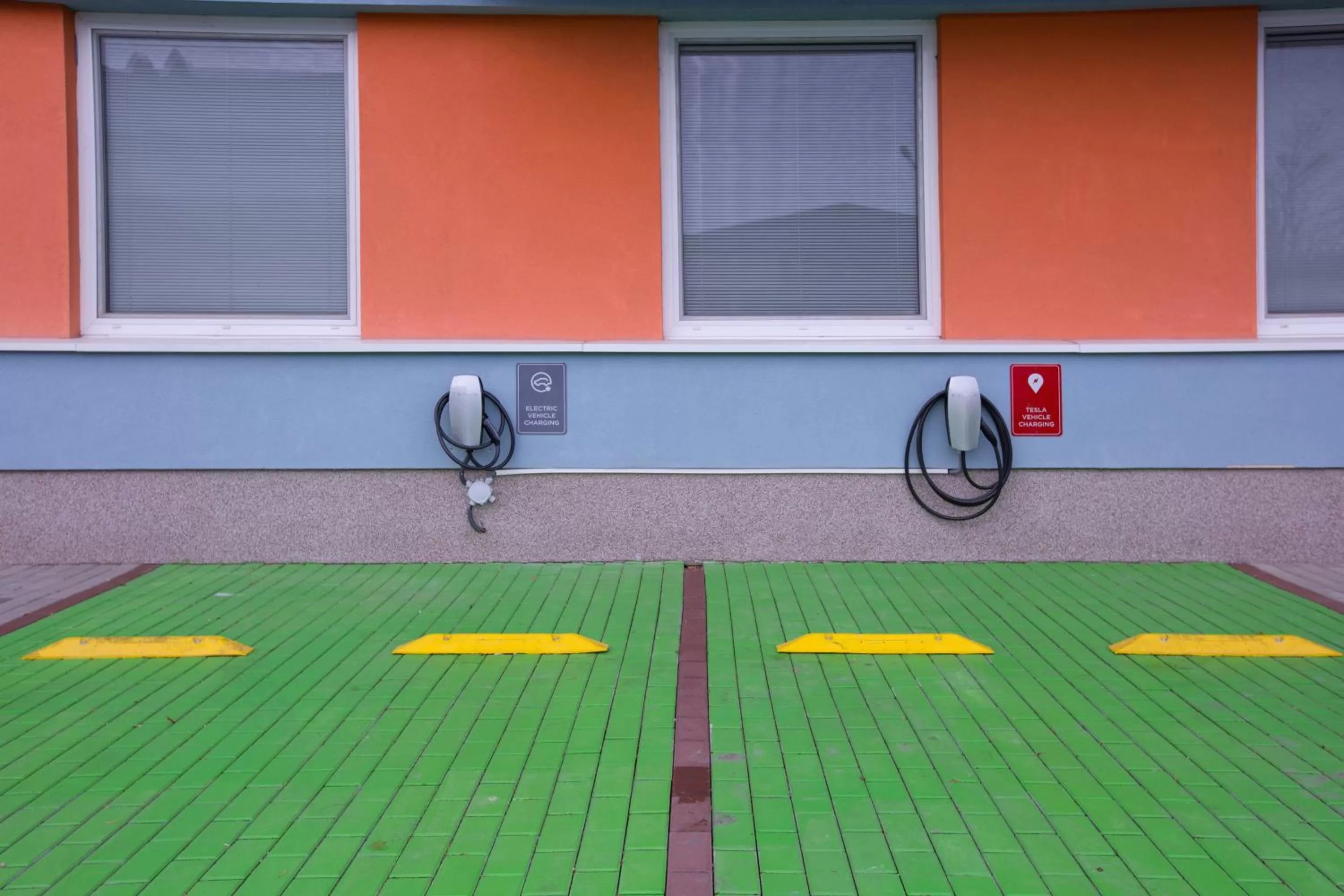 Area and facilities in Agro Complex Apartments