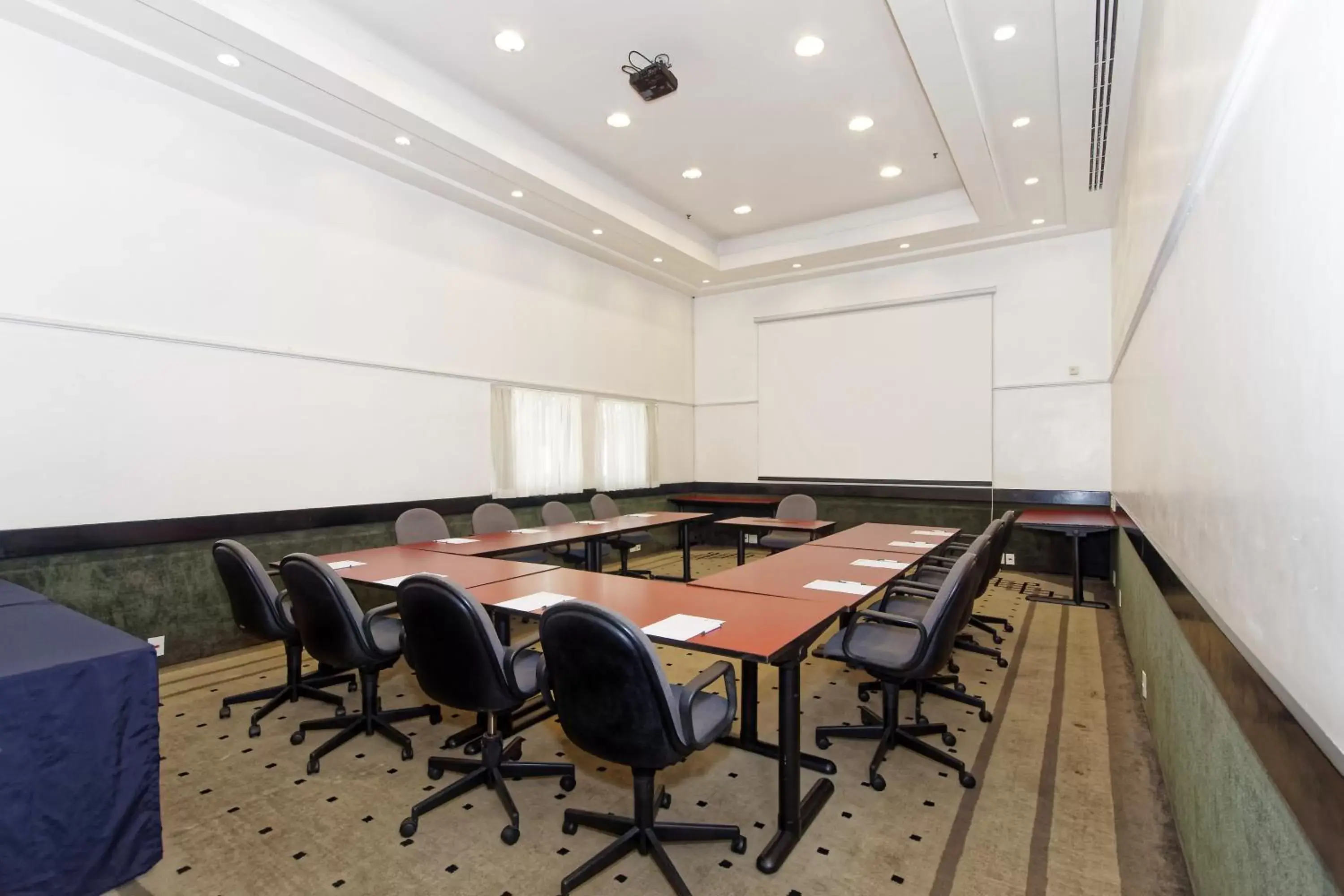 Business facilities in Bristol The Time Berrini