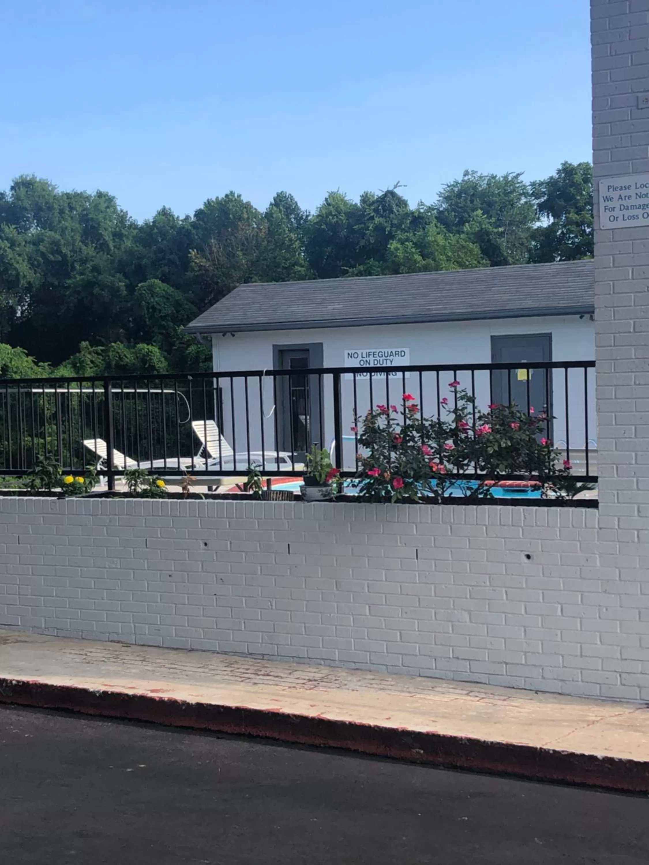 Property building in Travelodge by Wyndham Clarksville