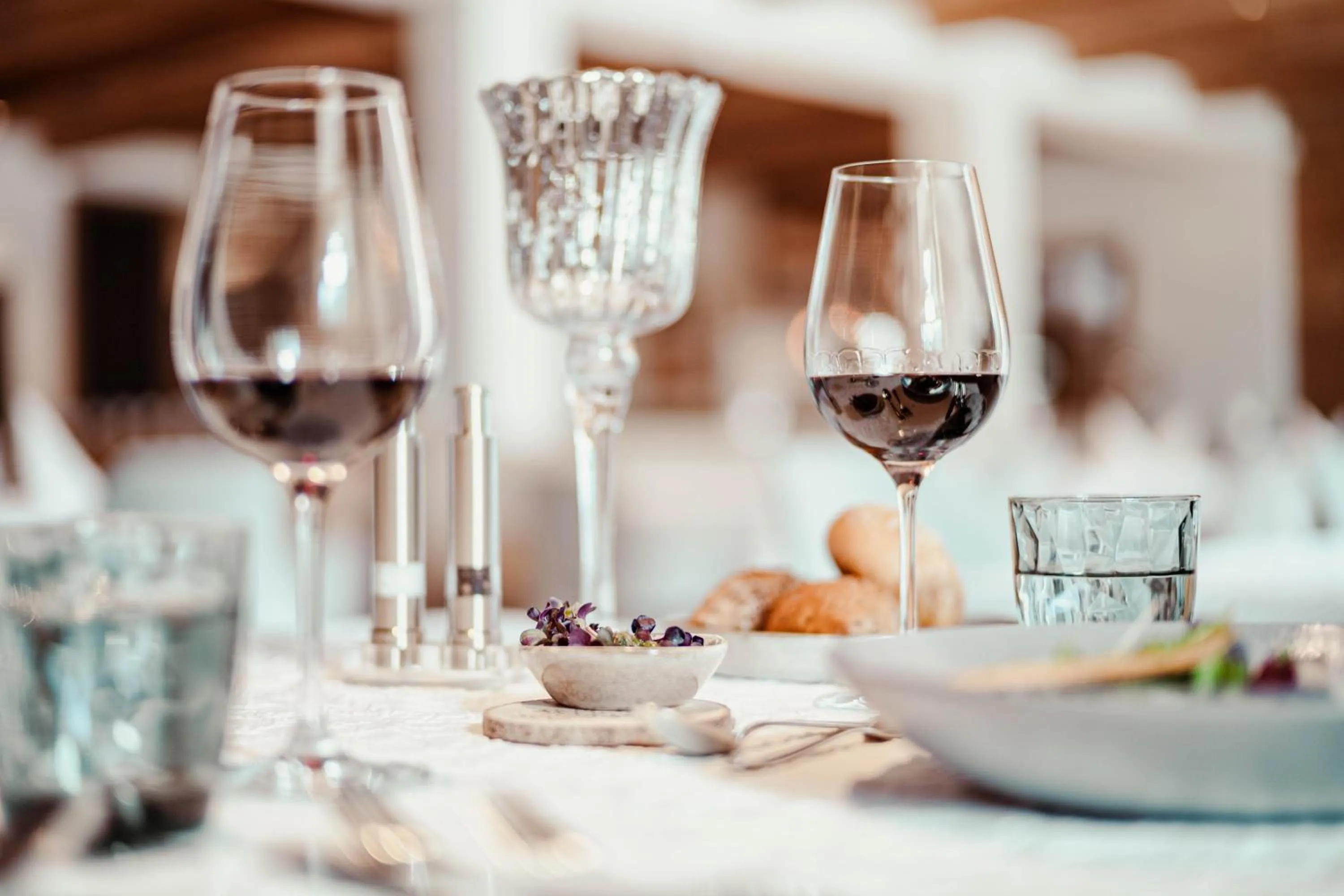 Restaurant/places to eat in Hotel St. Georg zum See