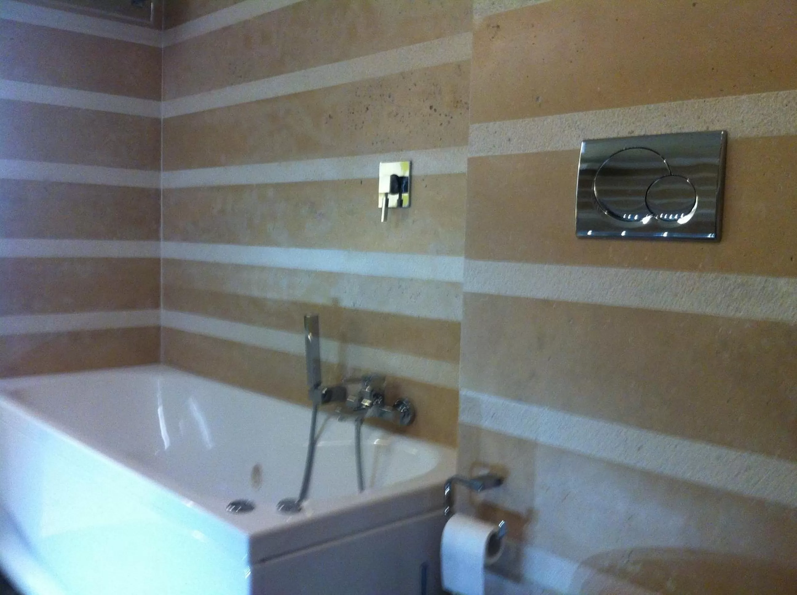Bathroom in Residenza Al Corso Suites