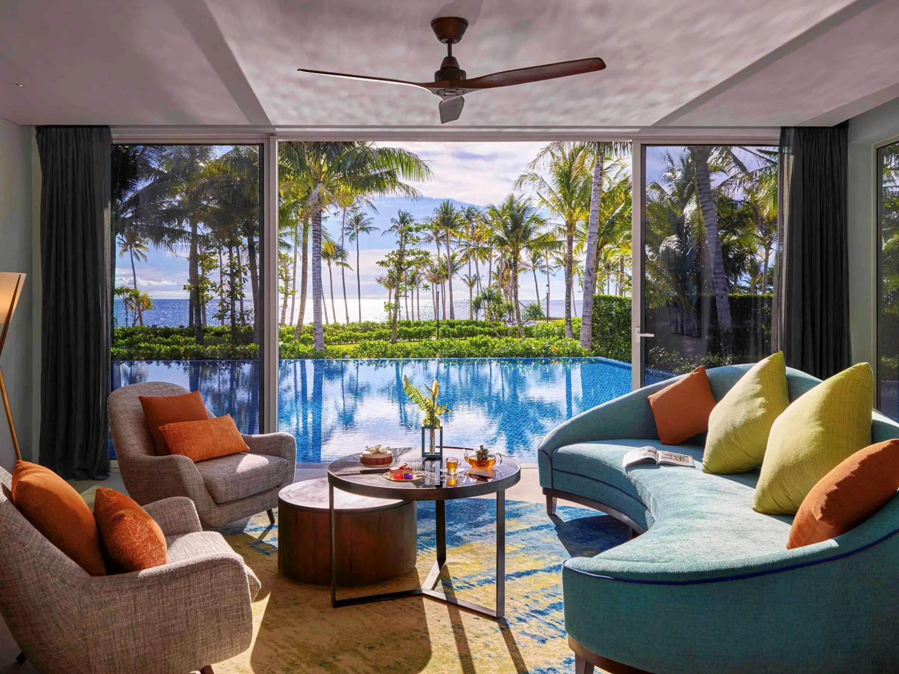 Living room, Seating Area in Pullman Phu Quoc Beach Resort