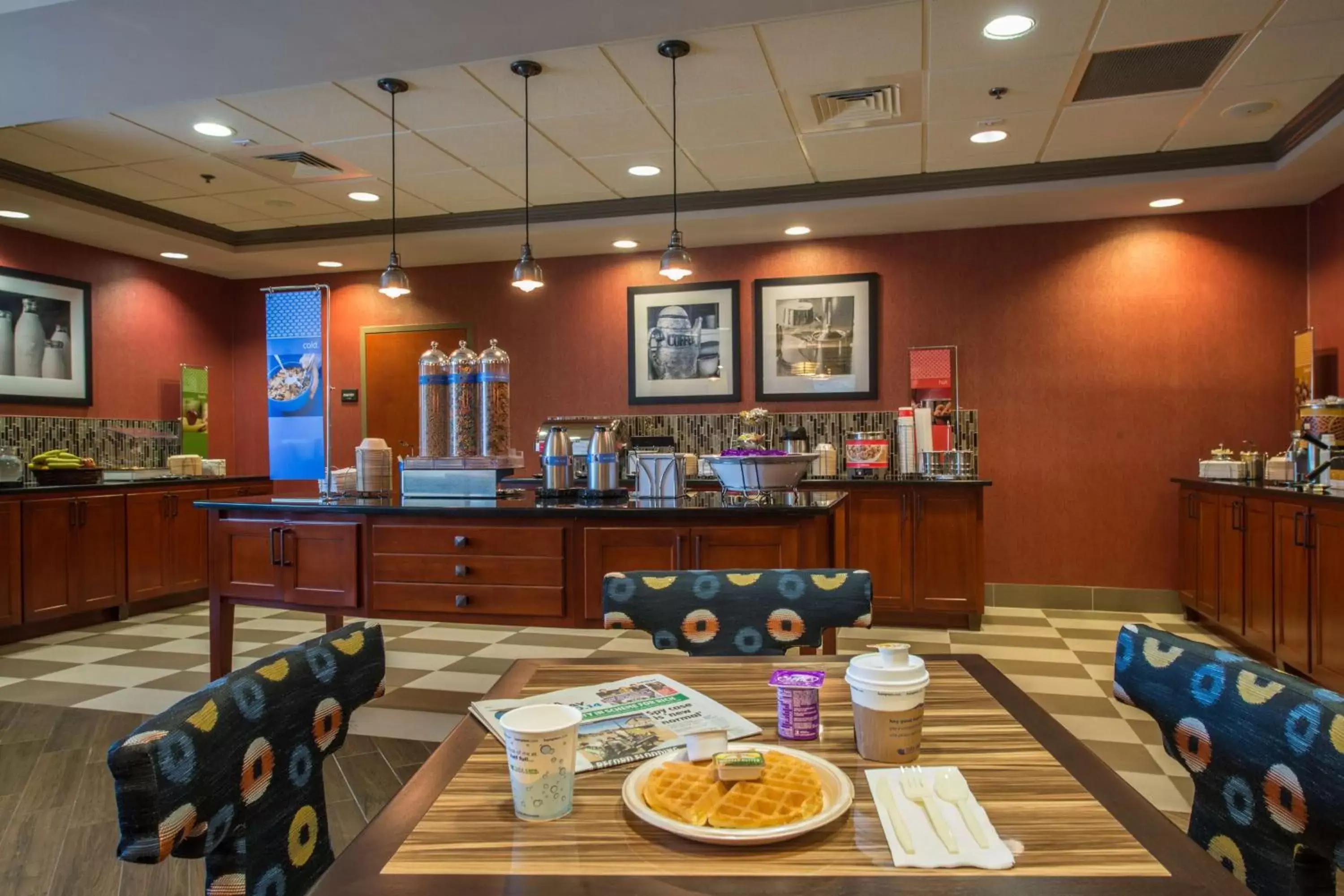 Breakfast, Restaurant/Places to Eat in Hampton Inn Easley