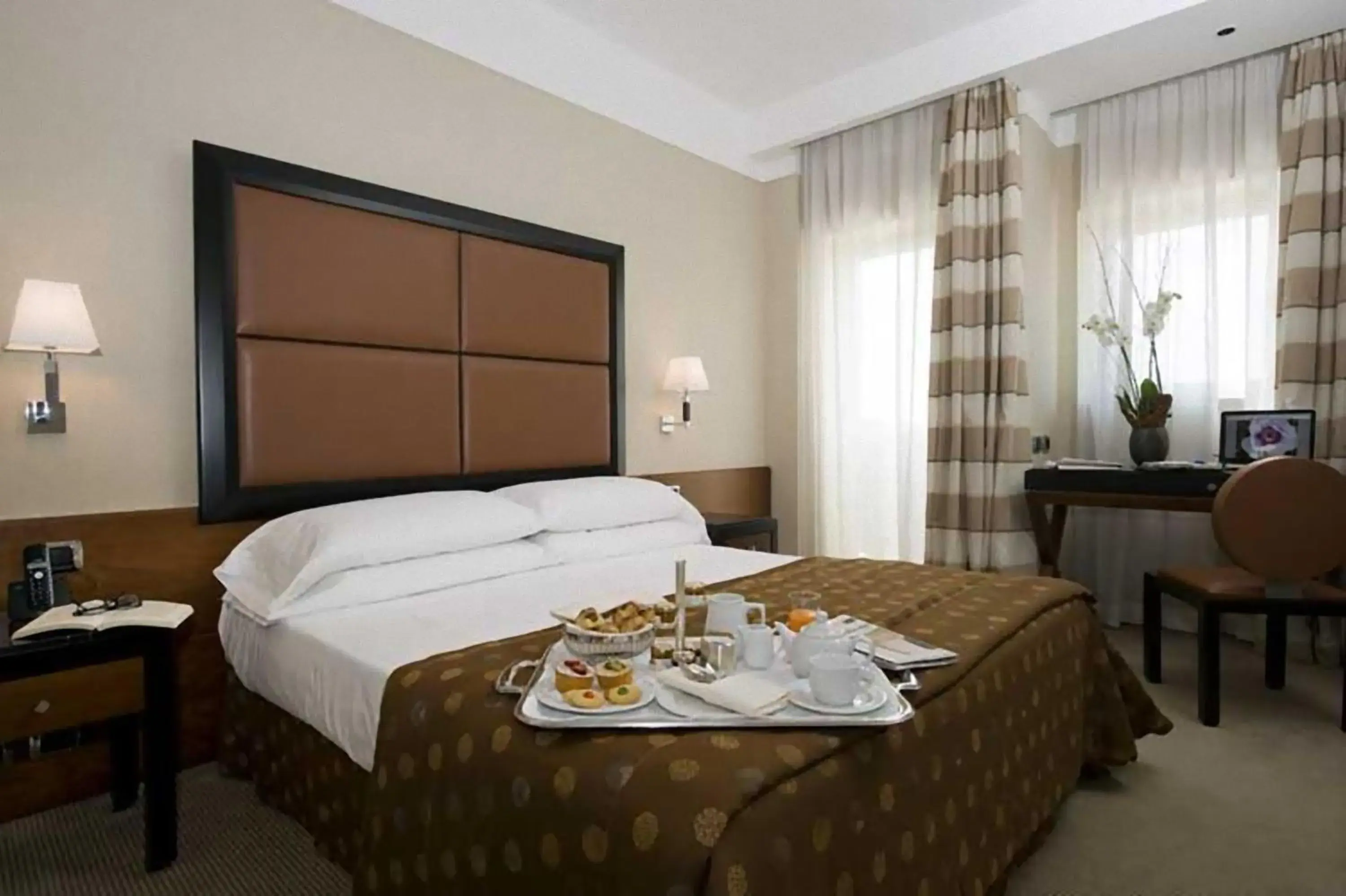 Double or Twin Room in Ergife Palace Hotel