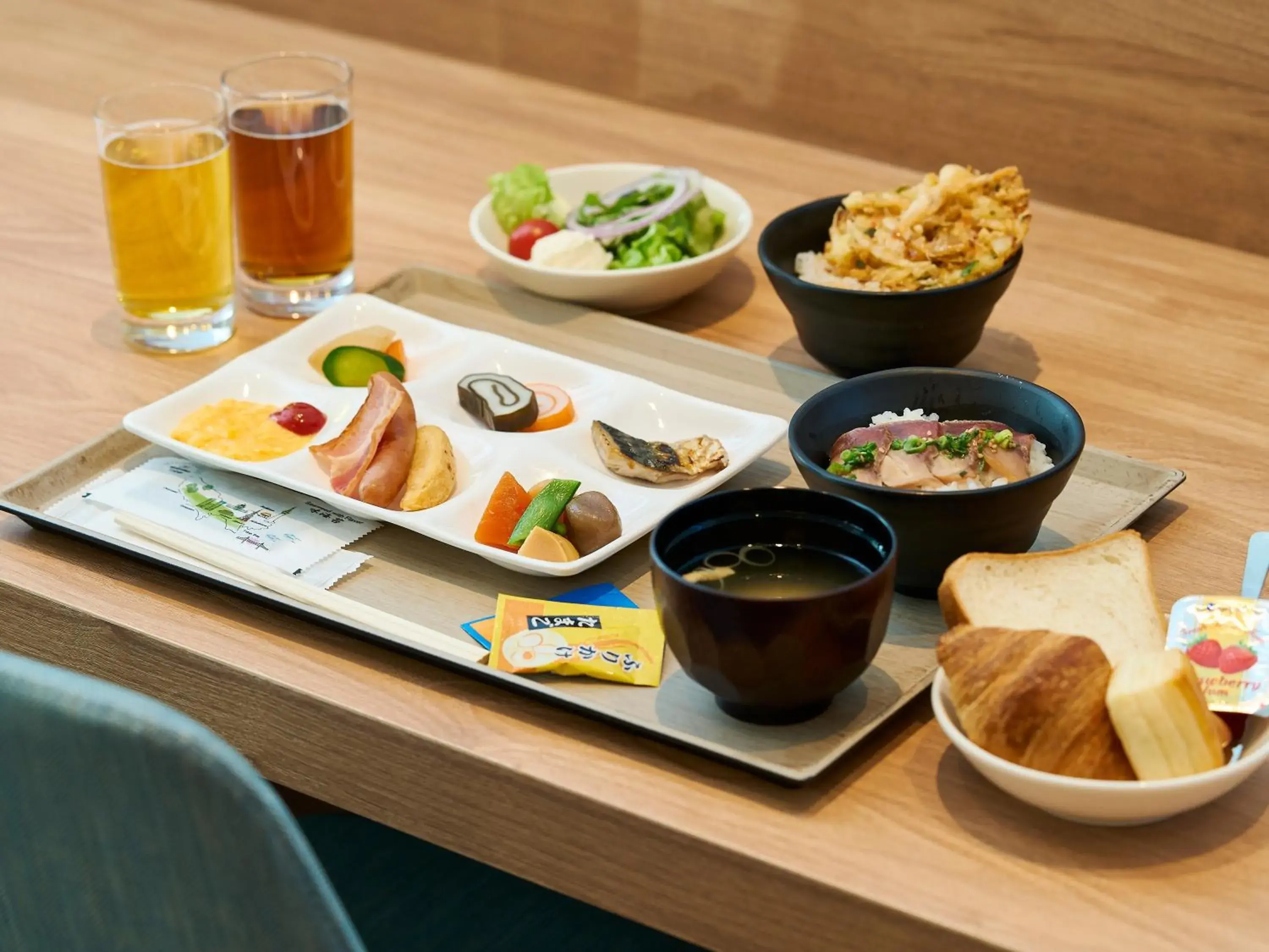 Restaurant/places to eat in Apa Hotel Toyama