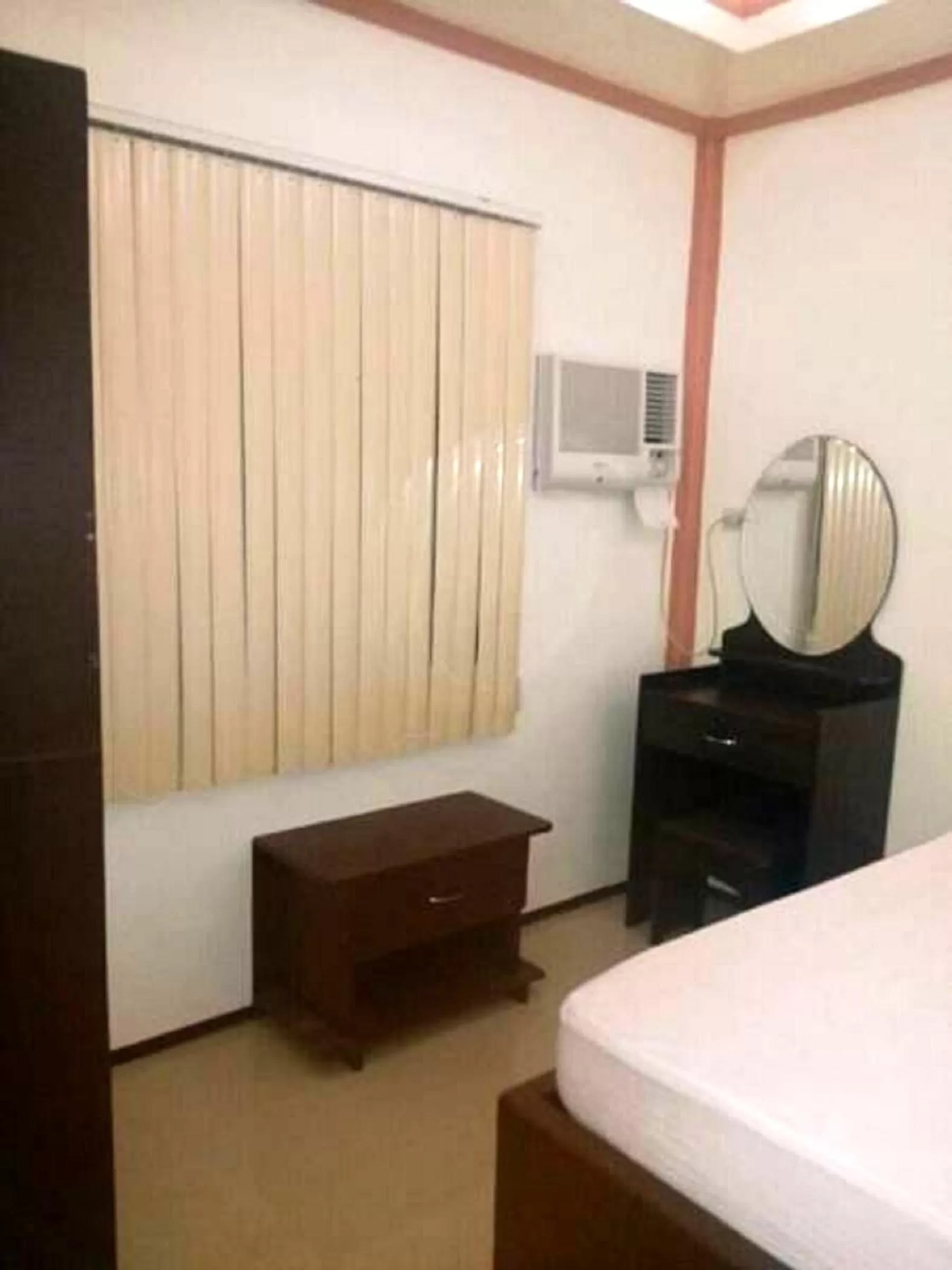 Bed in Gaea's Apartments