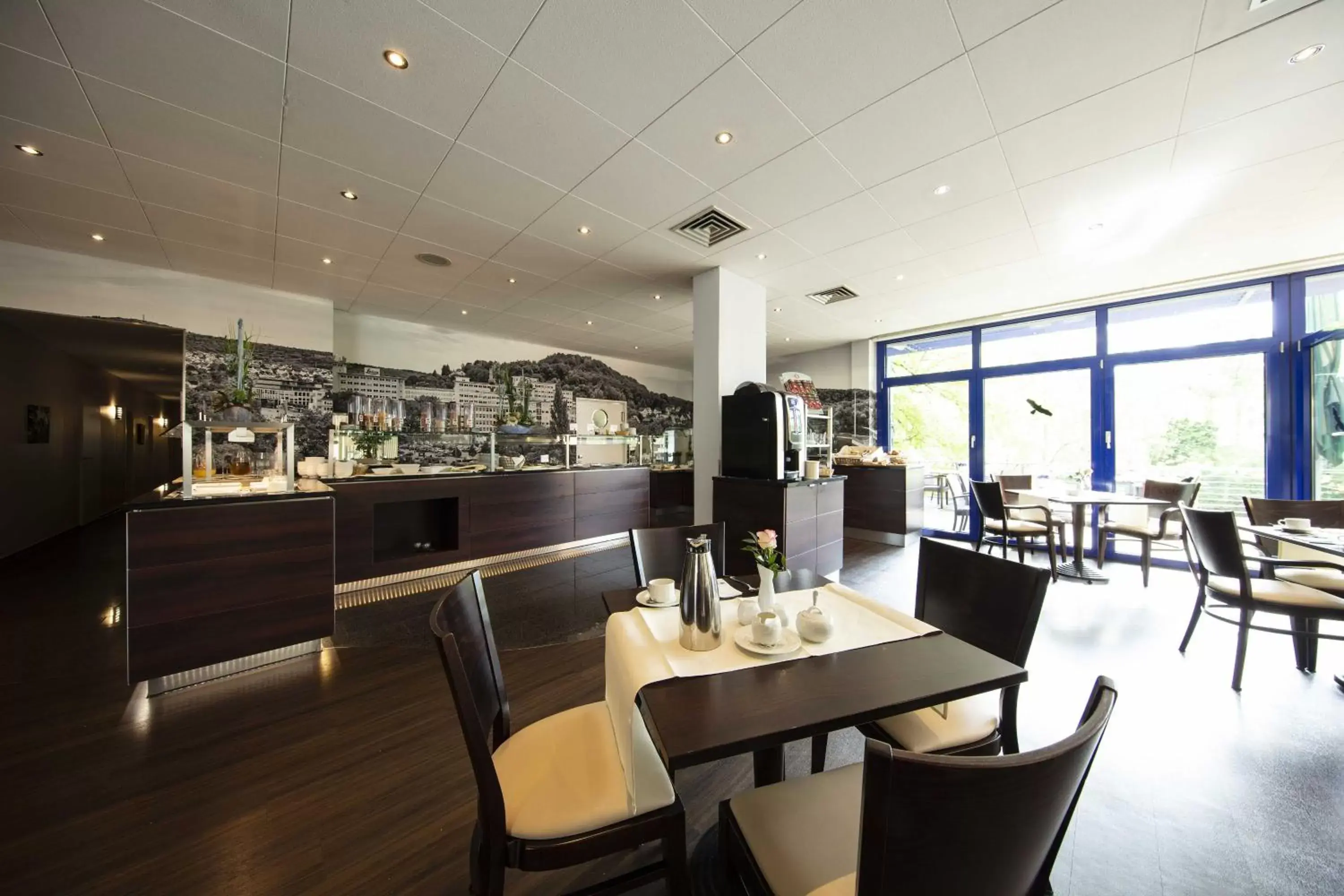 Buffet breakfast, Restaurant/Places to Eat in Best Western Hotel Wetzlar