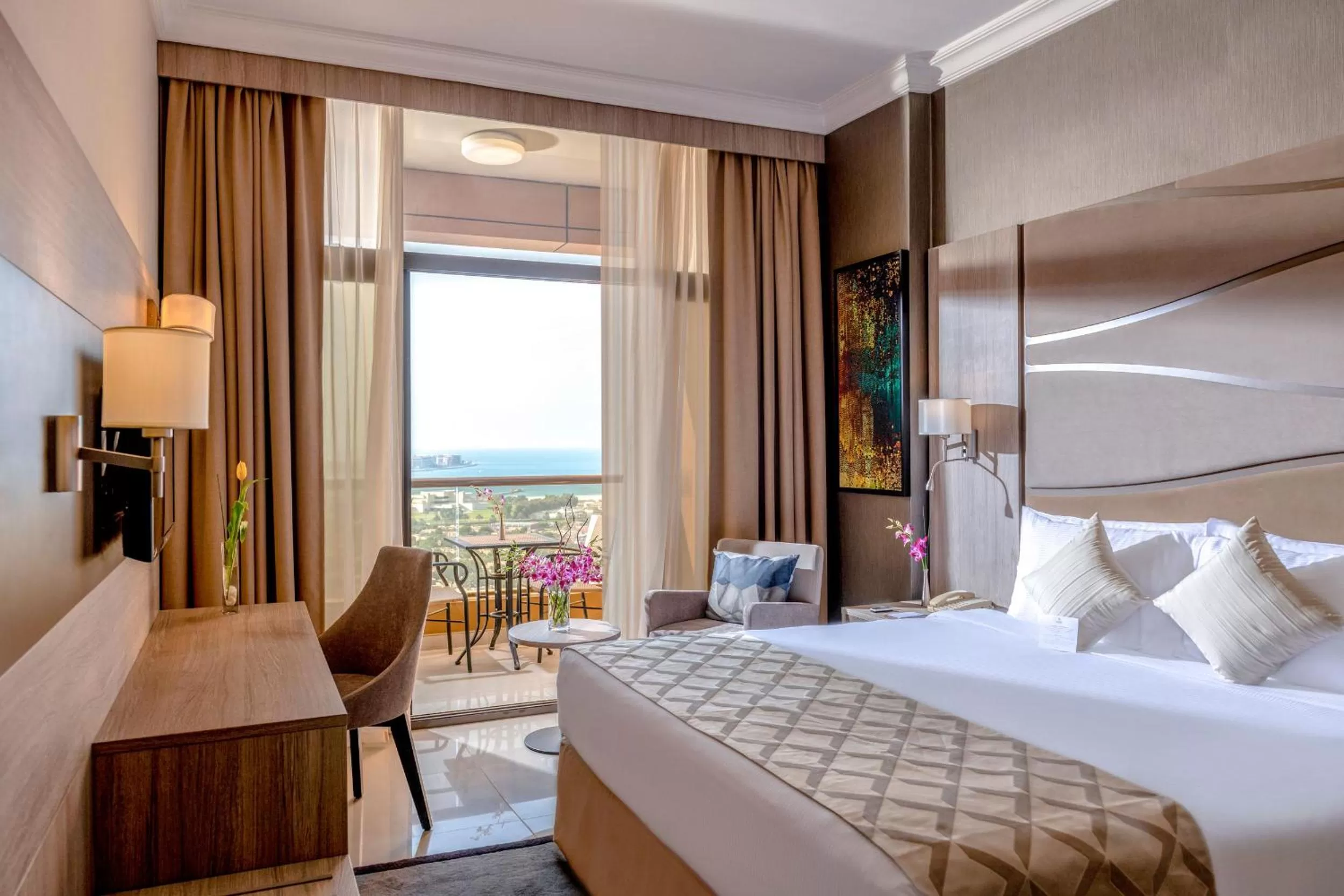 Premium Suite with Sea View with Free Shuttle Beach & Mall Transfer in Gloria Hotel