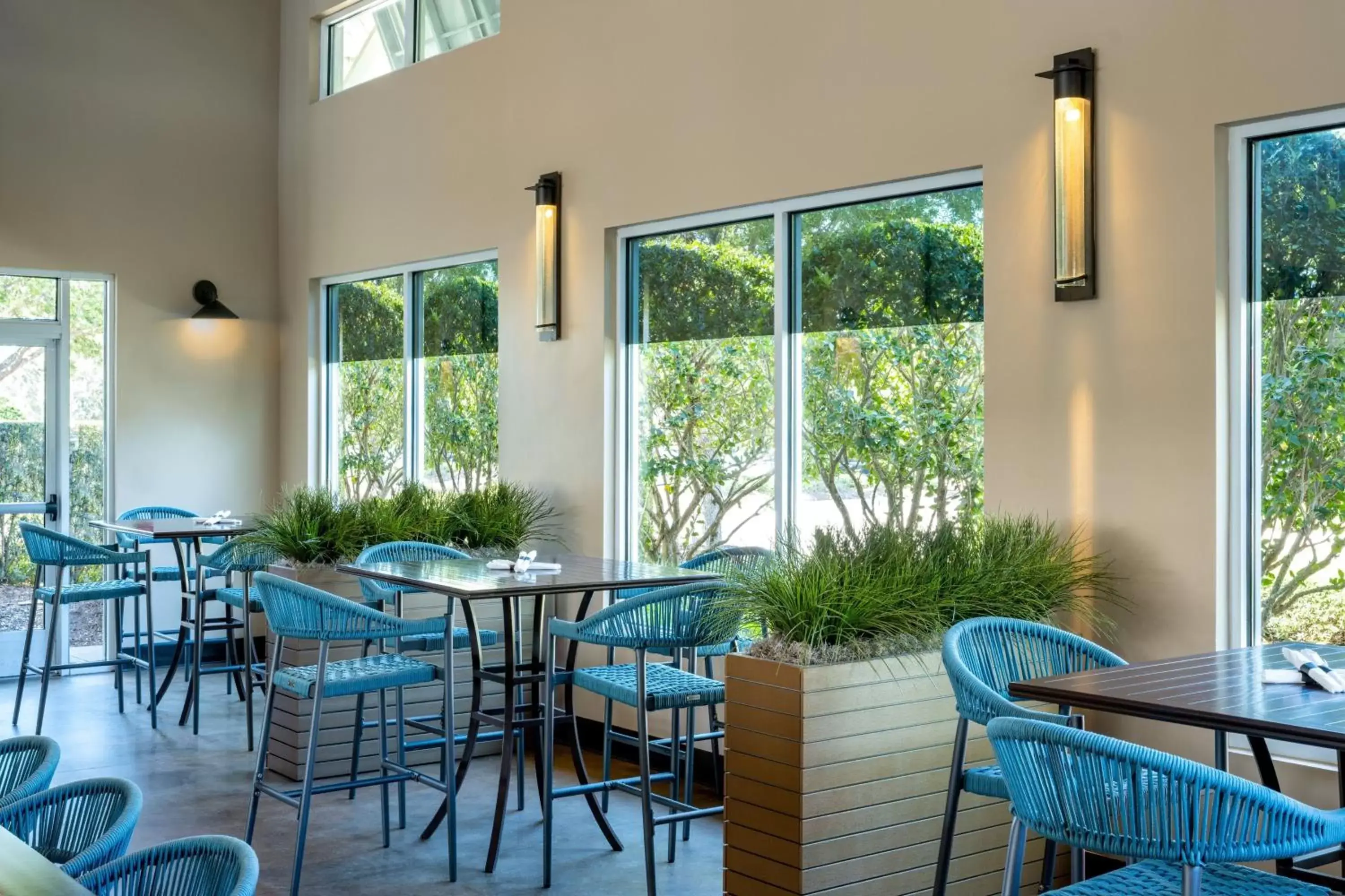 Restaurant/Places to Eat in TownePlace Suites Orlando at FLAMINGO CROSSINGS® Town Center/Western Entrance