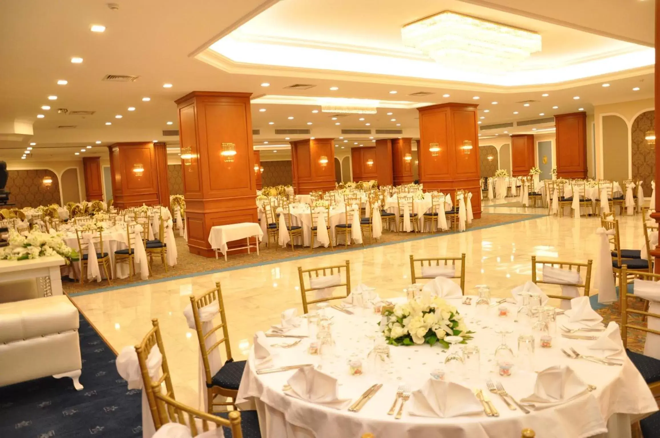Business facilities, Banquet Facilities in Akgun Istanbul Hotel