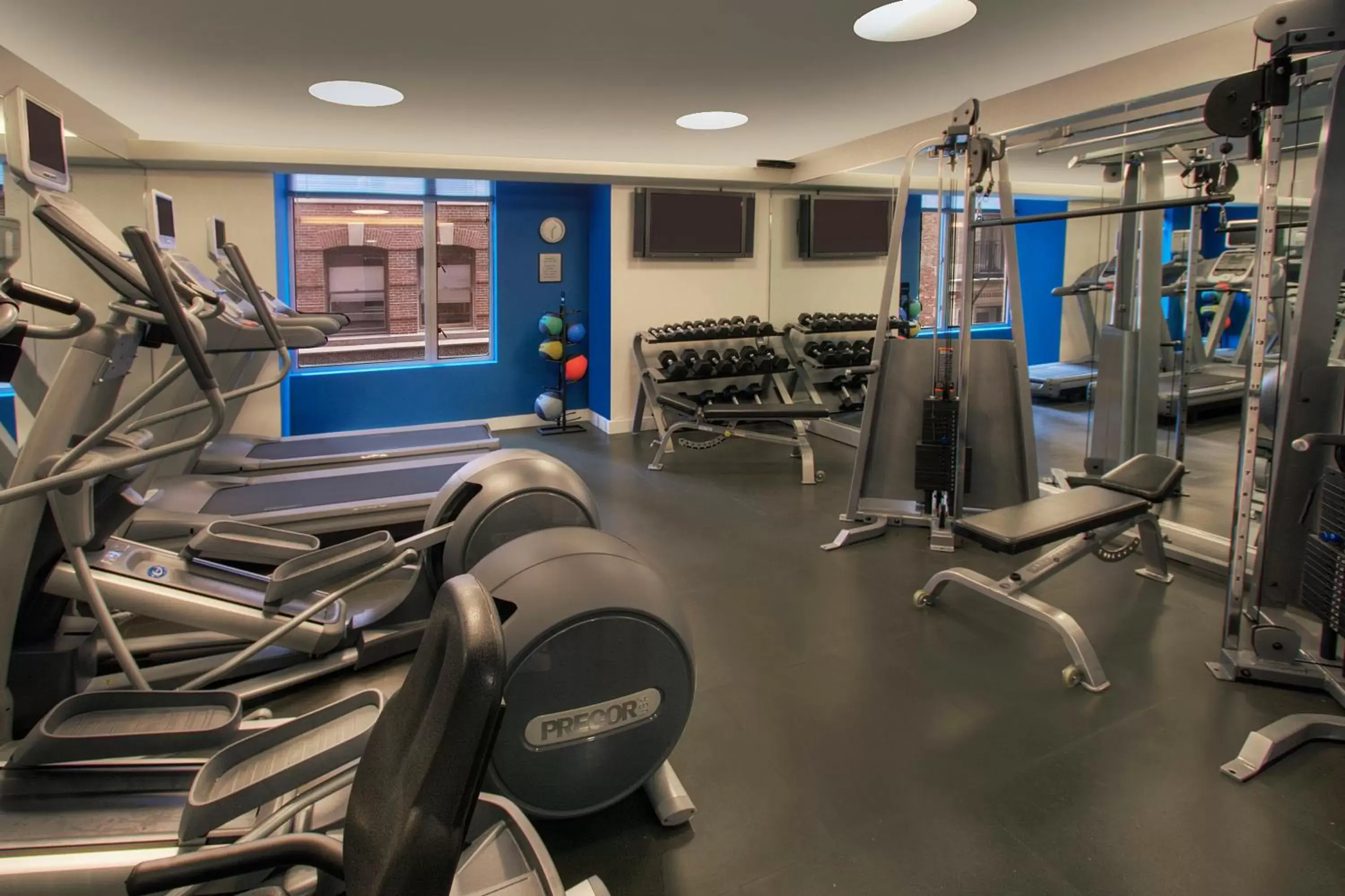 Fitness centre/facilities, Fitness Center/Facilities in Hotel AKA Boston Common