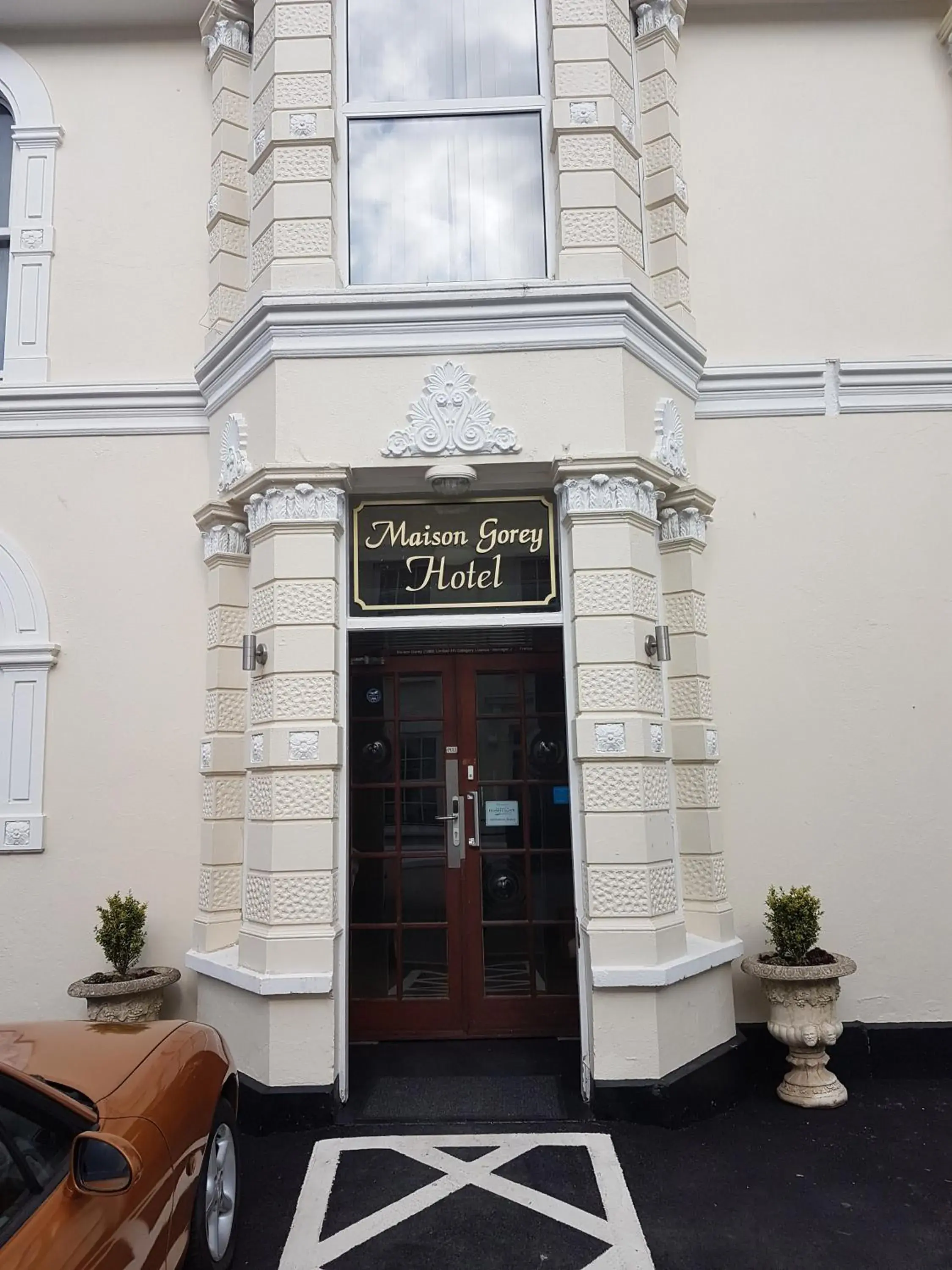 Facade/entrance in Maison Gorey Hotel
