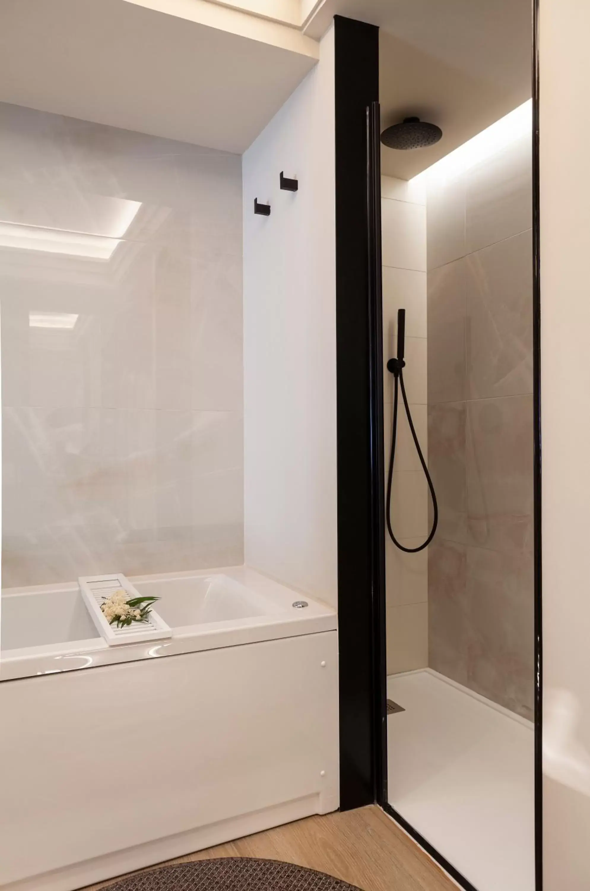Shower, Bathroom in Nivia Born Boutique Hotel