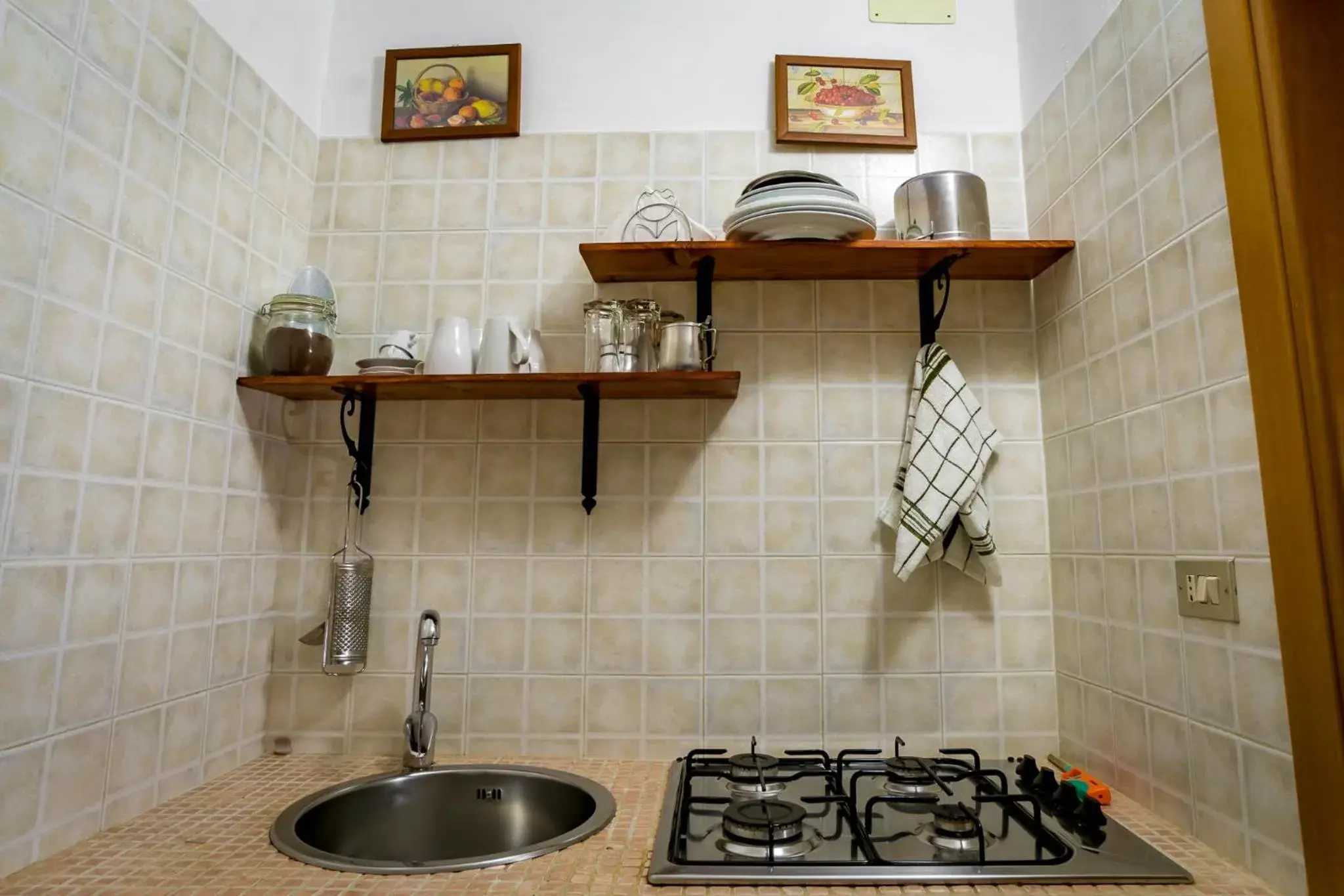 Kitchen or kitchenette, Kitchen/Kitchenette in B&B Borgo San Martino