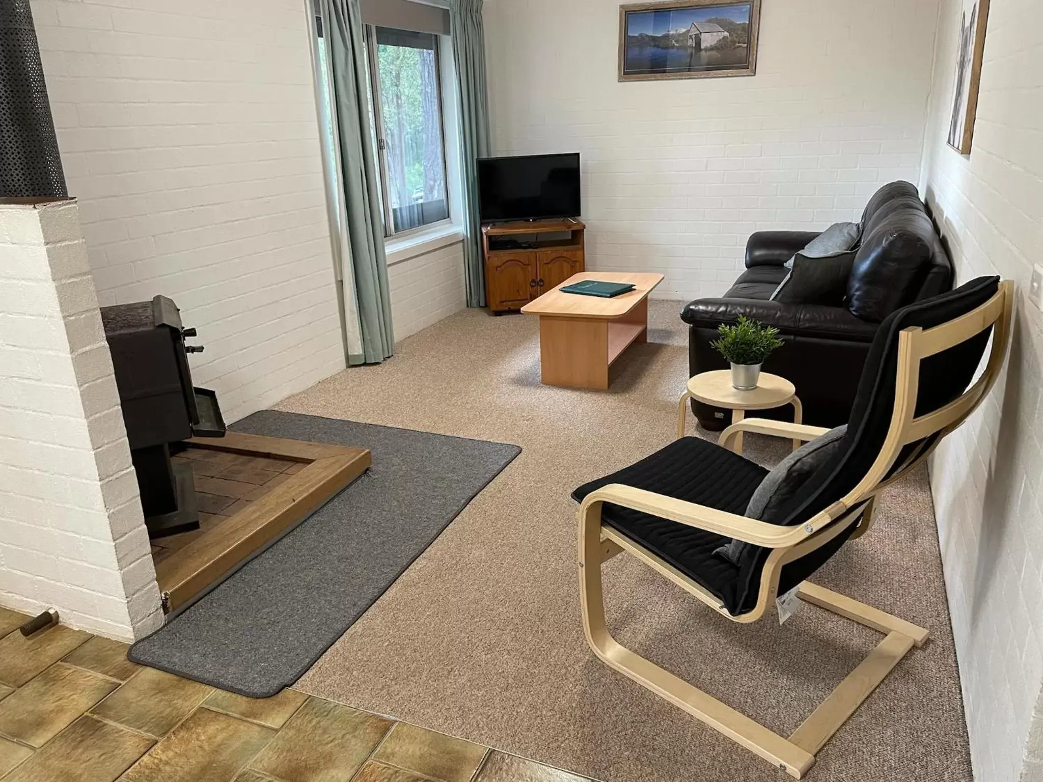 Living room, Seating Area in Kianinny Bush Cottages