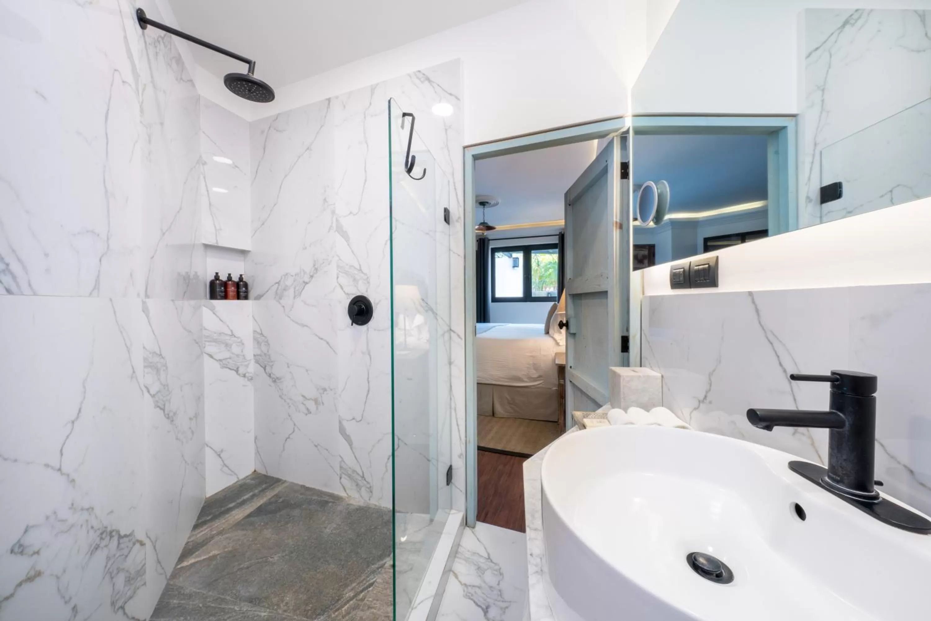 Shower in Orchid House Mexico City