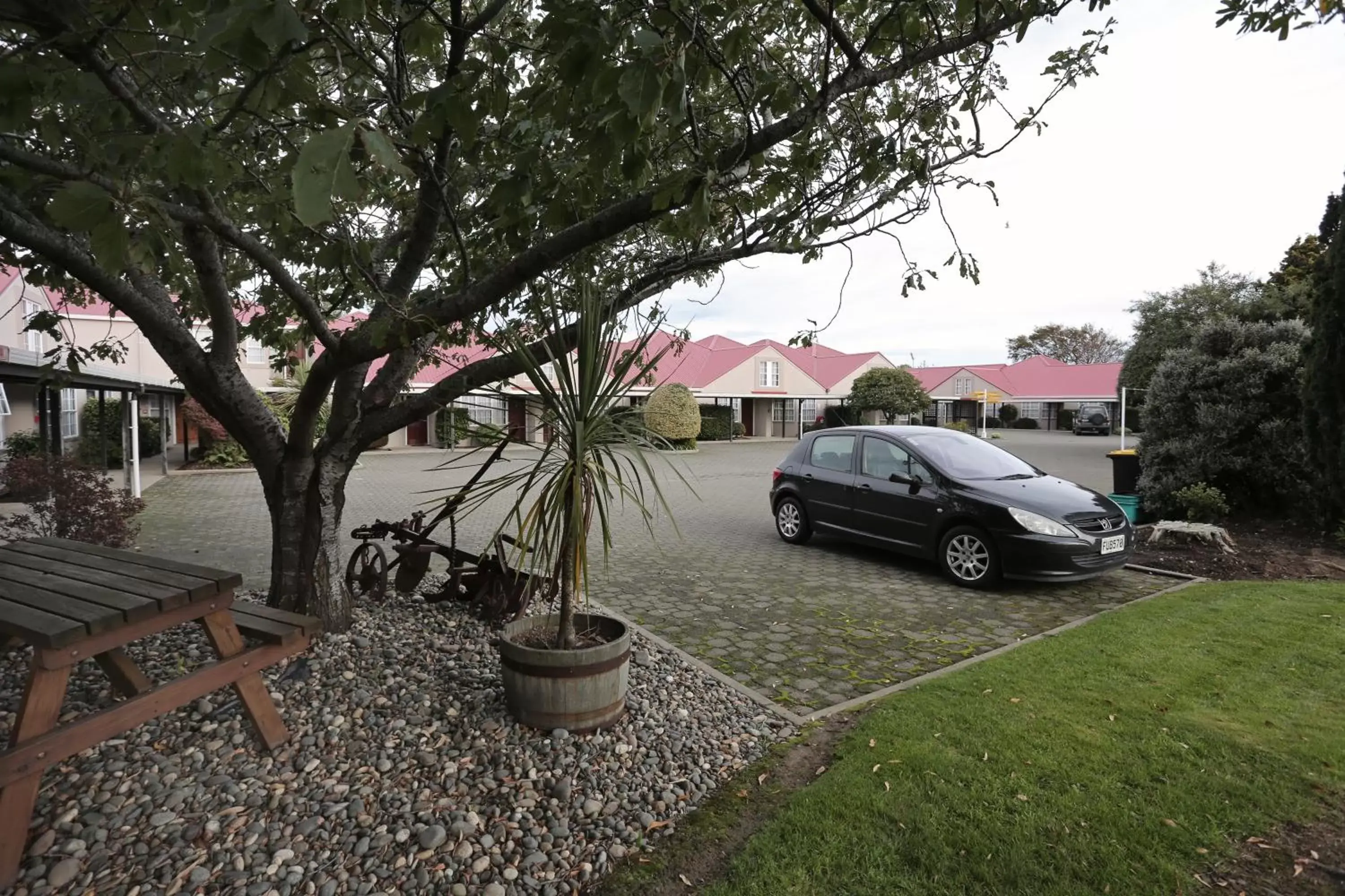 Property Building in Balmoral Lodge Motel