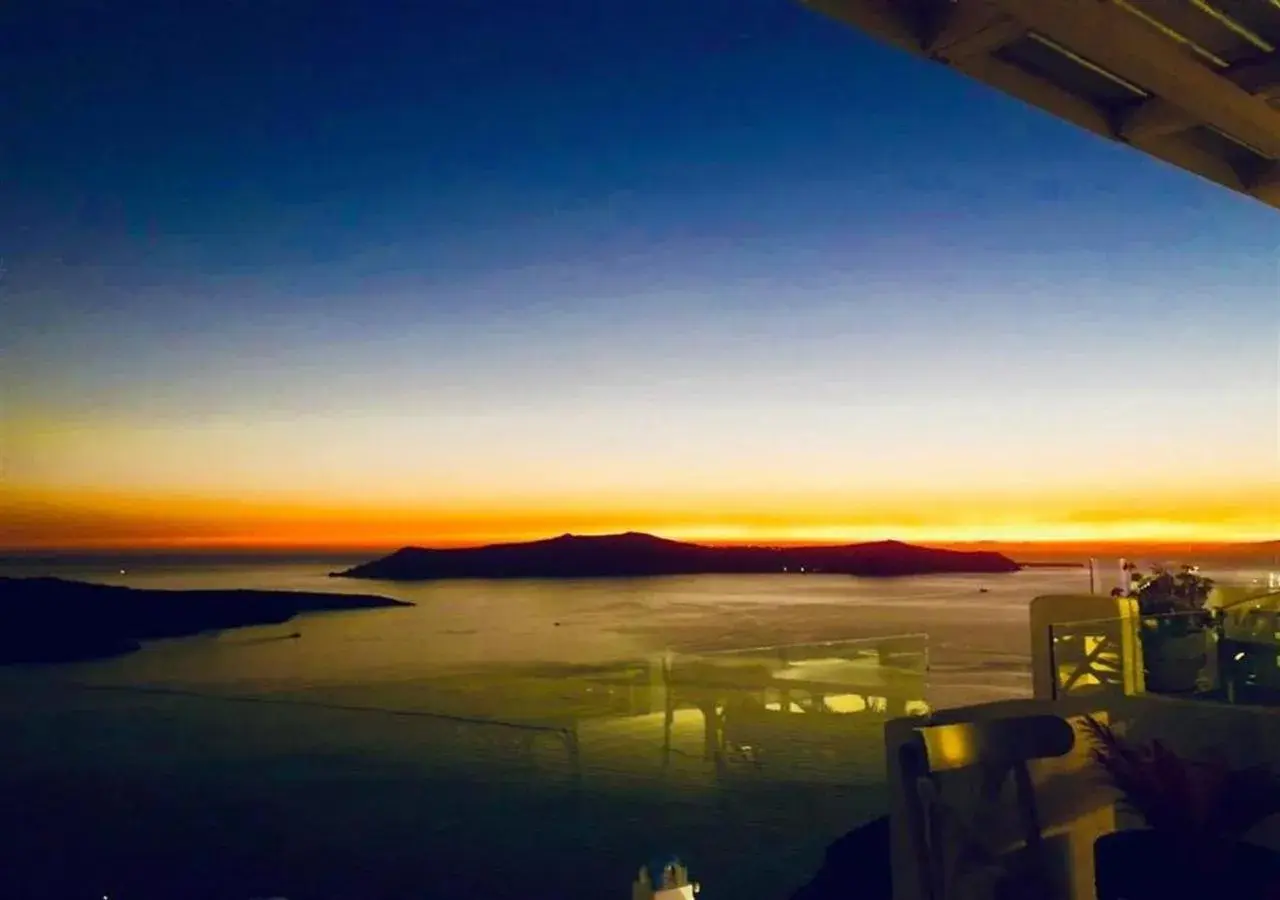 Loucas on the Cliff Loucas on the Cliff