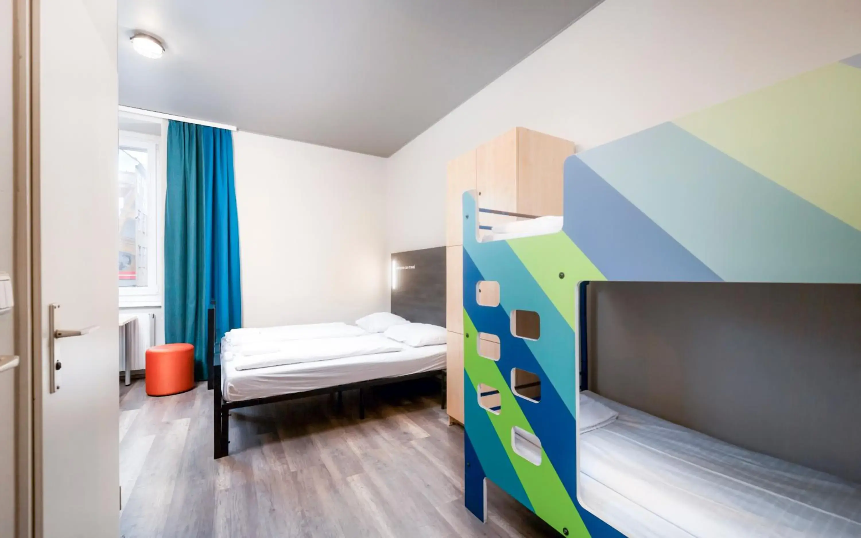 Bedroom, Bed in a&o Wien Stadthalle Bedroom, Bed in a&o Wien Stadthalle