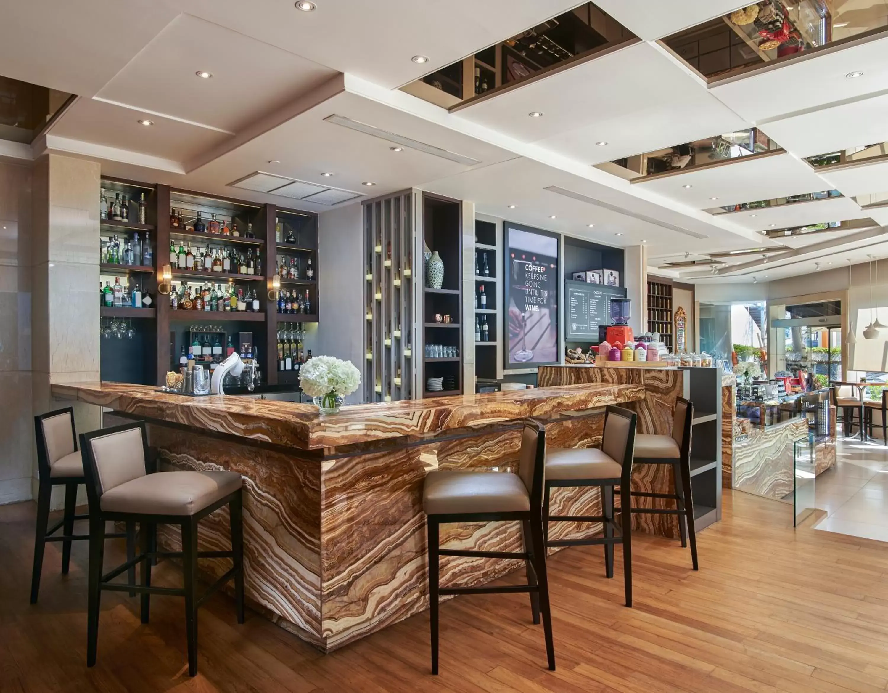 Restaurant/places to eat, Lounge/Bar in Amari Watergate Bangkok