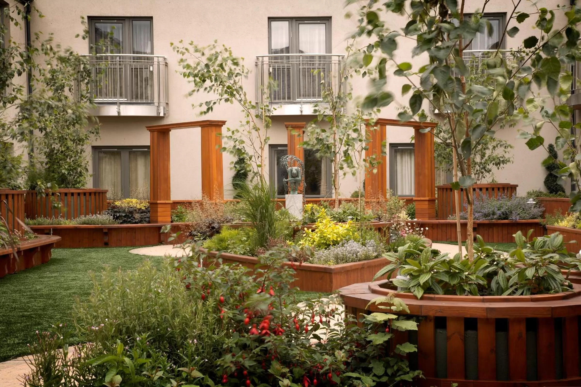 Garden in Westport Plaza Hotel, Spa & Leisure